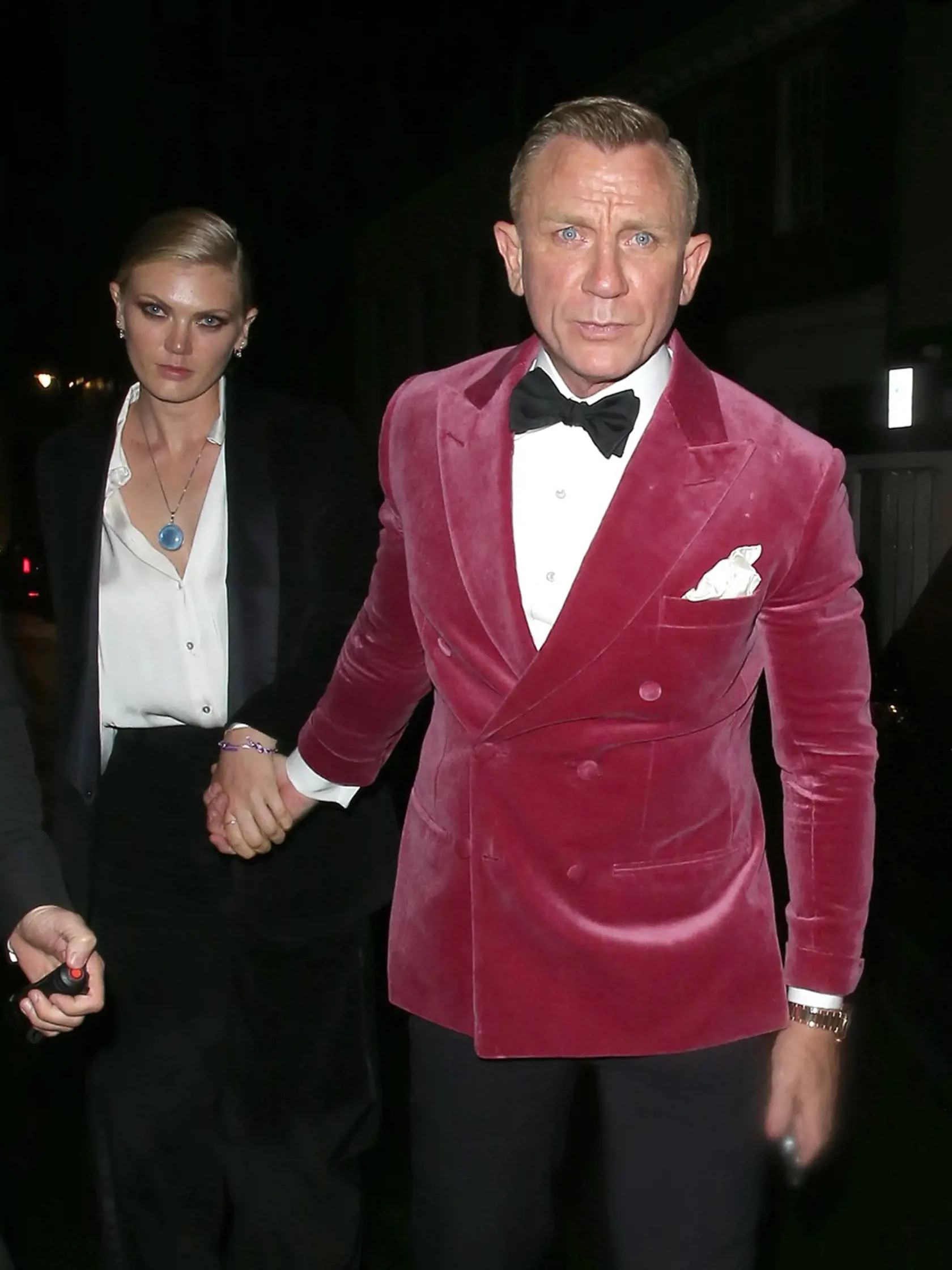 Daniel Craig s dcérou na after party filmu Nie je čas zomrieť.