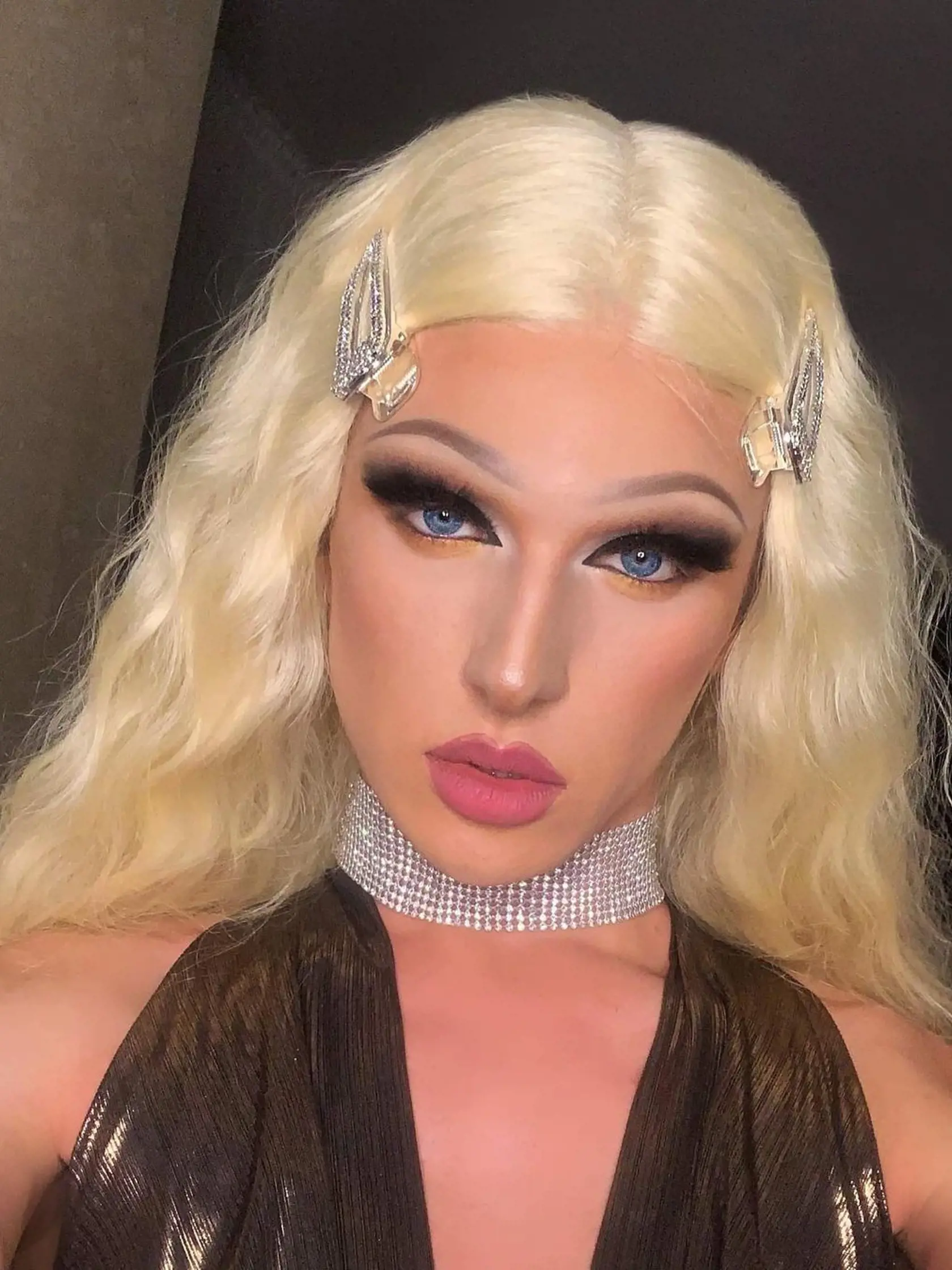 Adam ako Slaytiiina