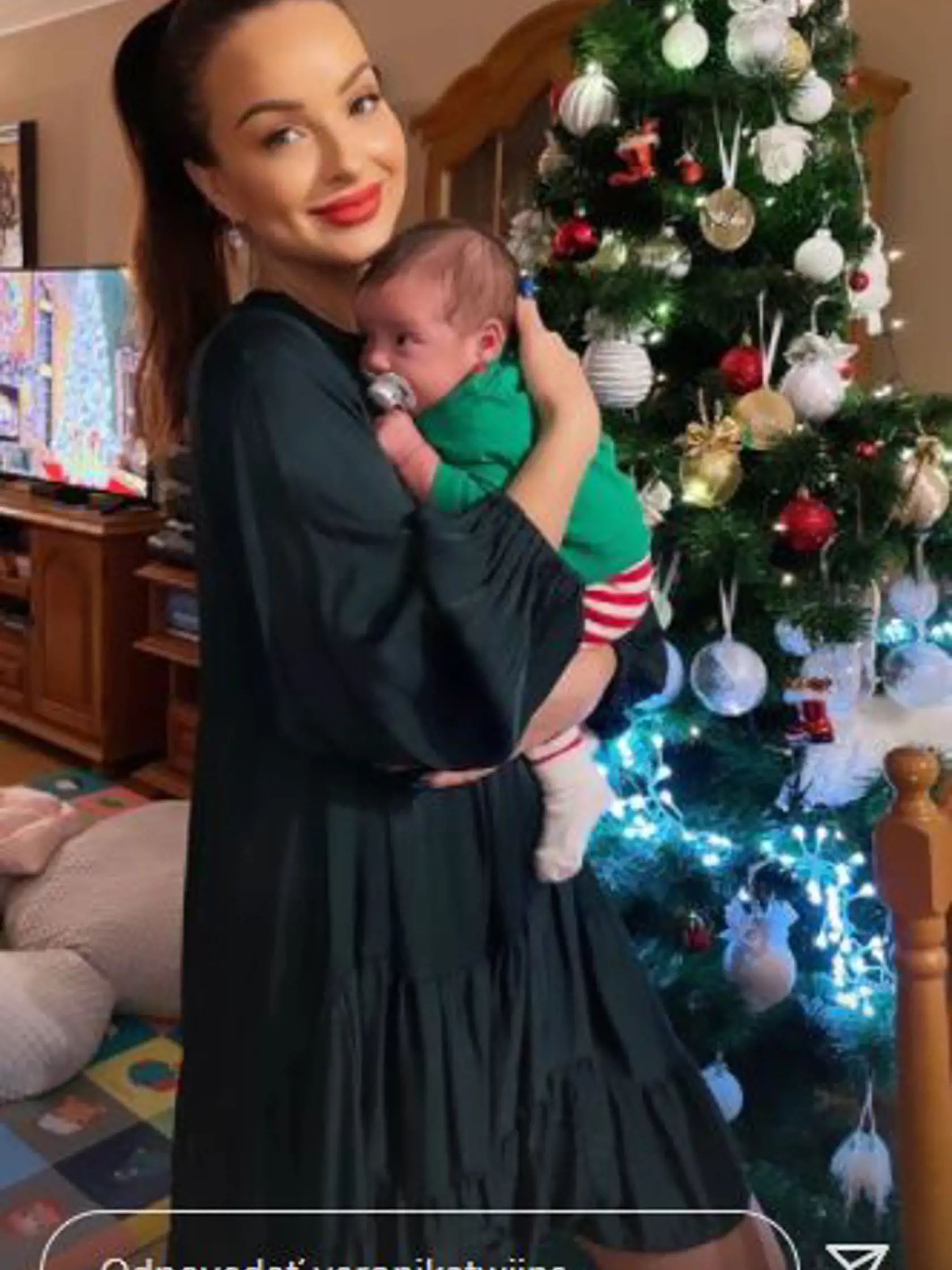 Twiinska Veronika Nízlová konečne ukázala dcérku Neu do tváričky.