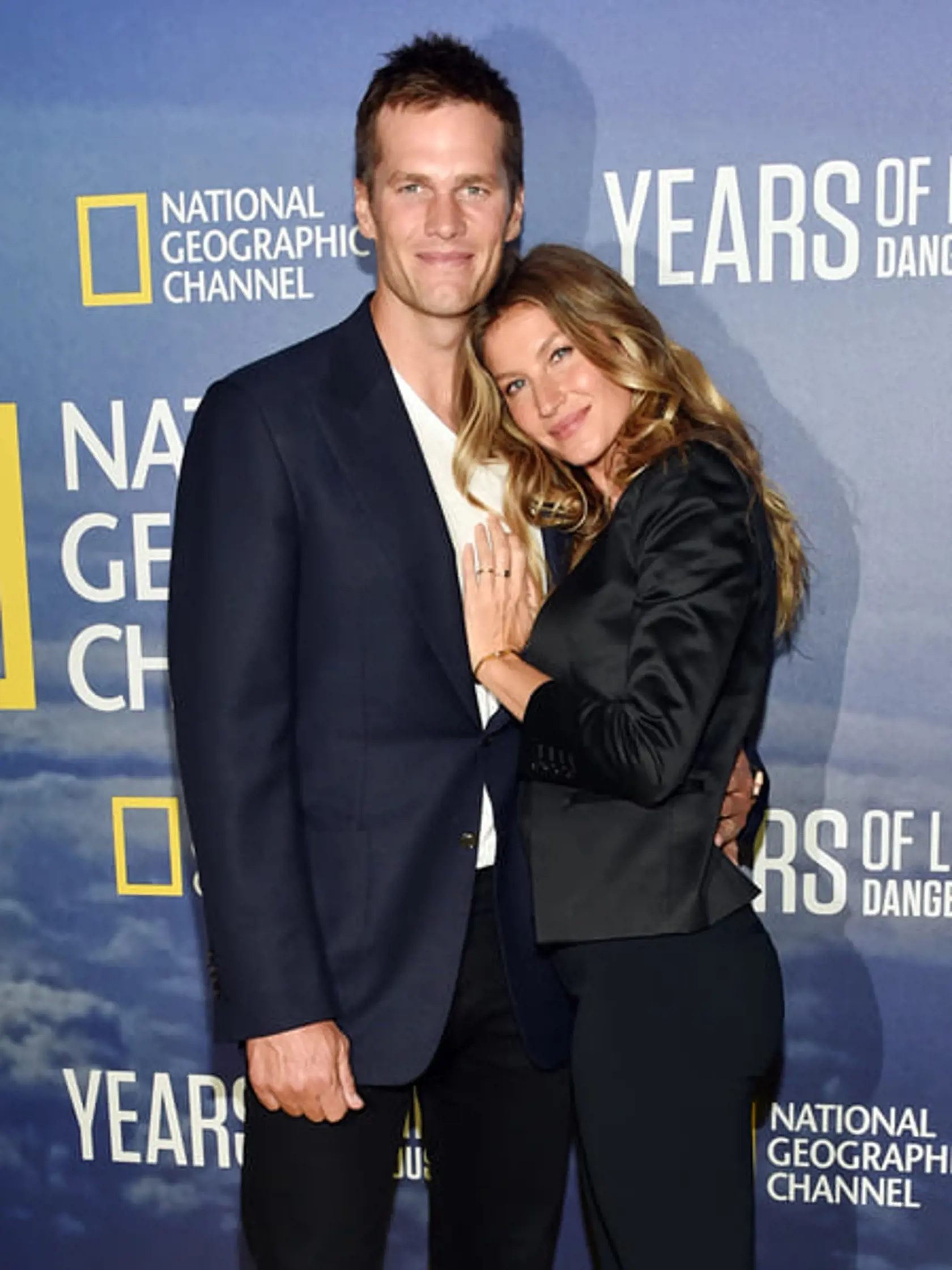 Fešný pár Gisele Bundchen a Tom Brady sa svojimi fotografiami postarali o rozruch.