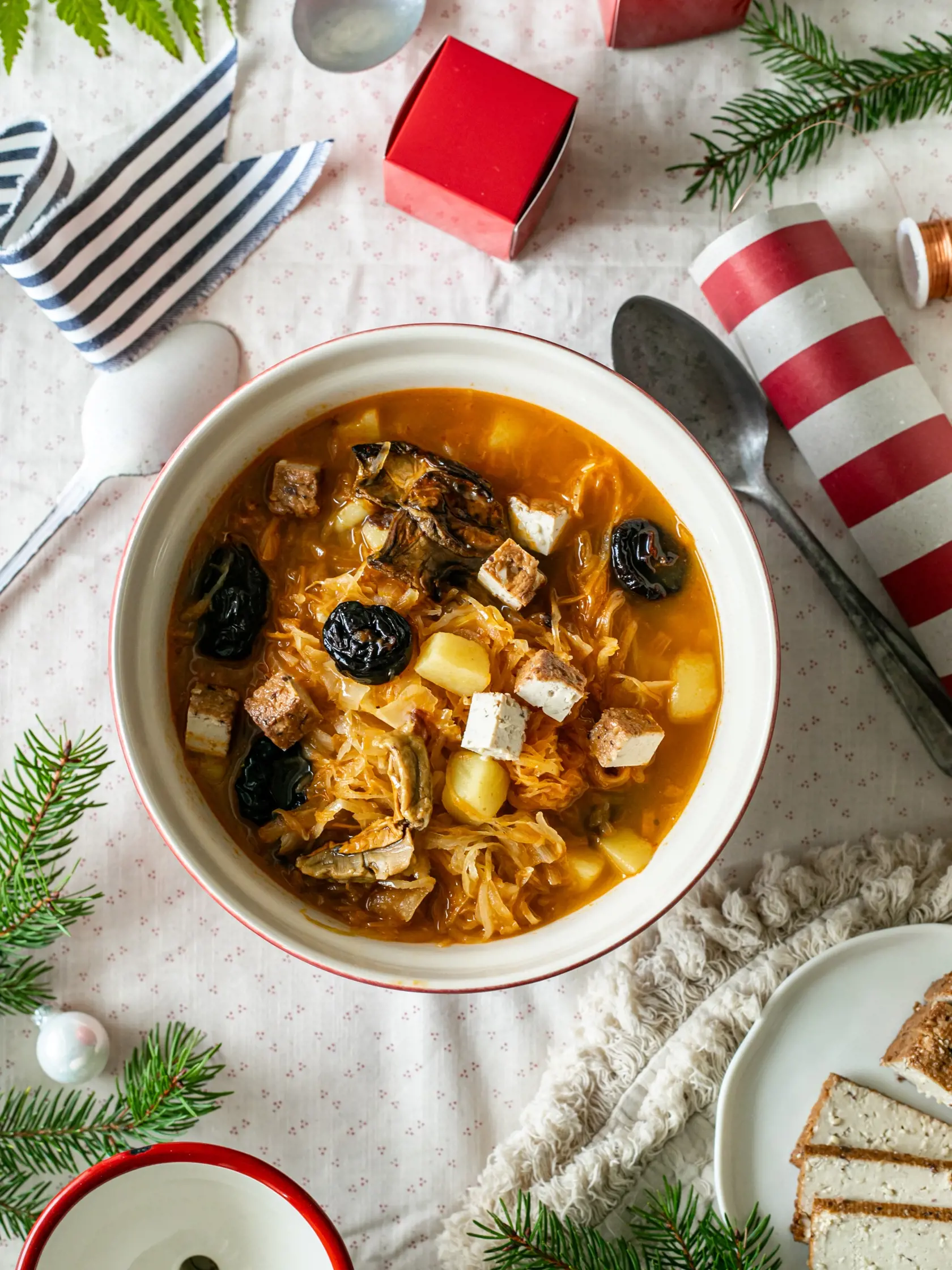 Kapustnica pre veganov s tofu.