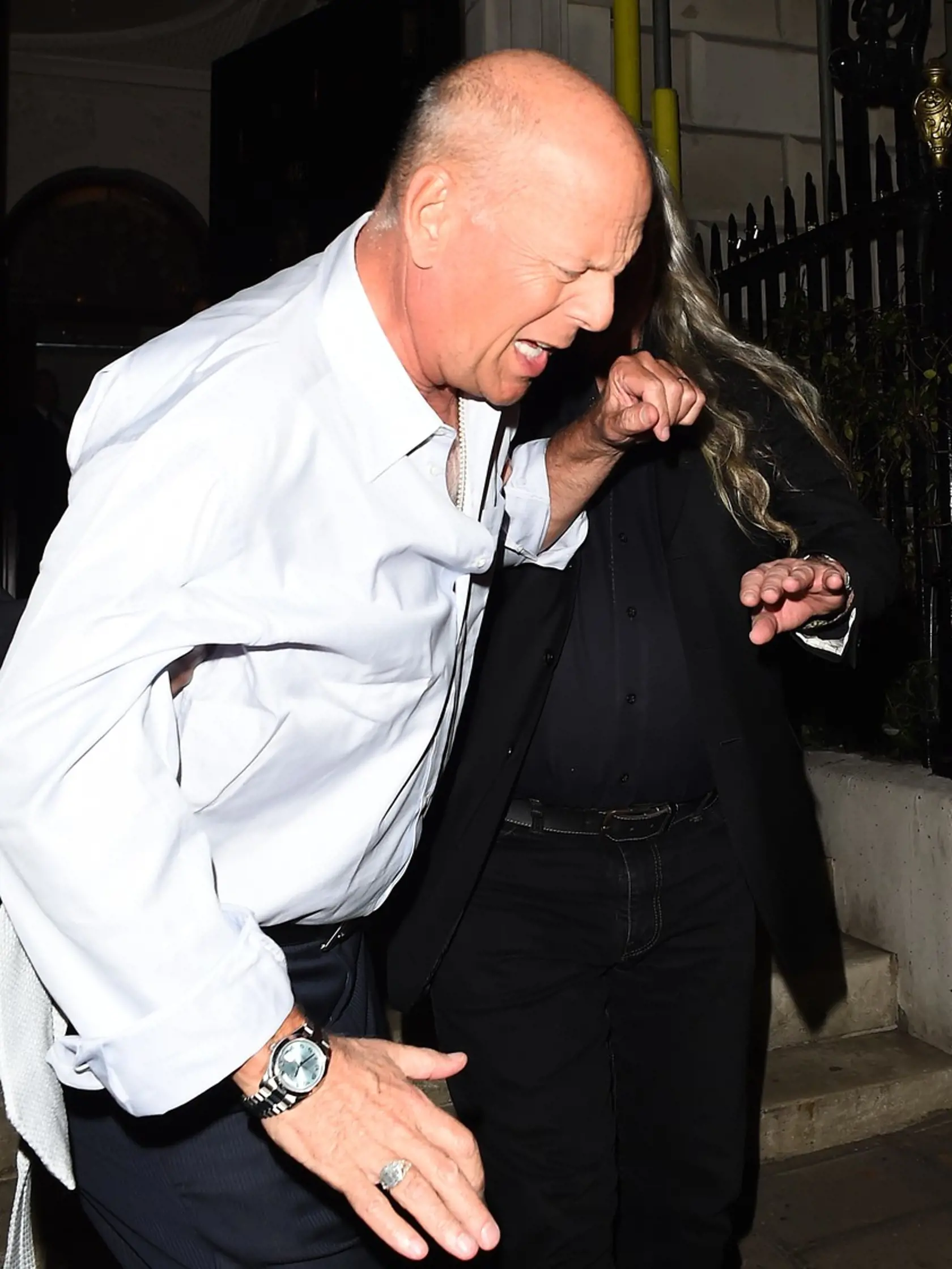 Bruce Willis nie práve v najlepšom stave.