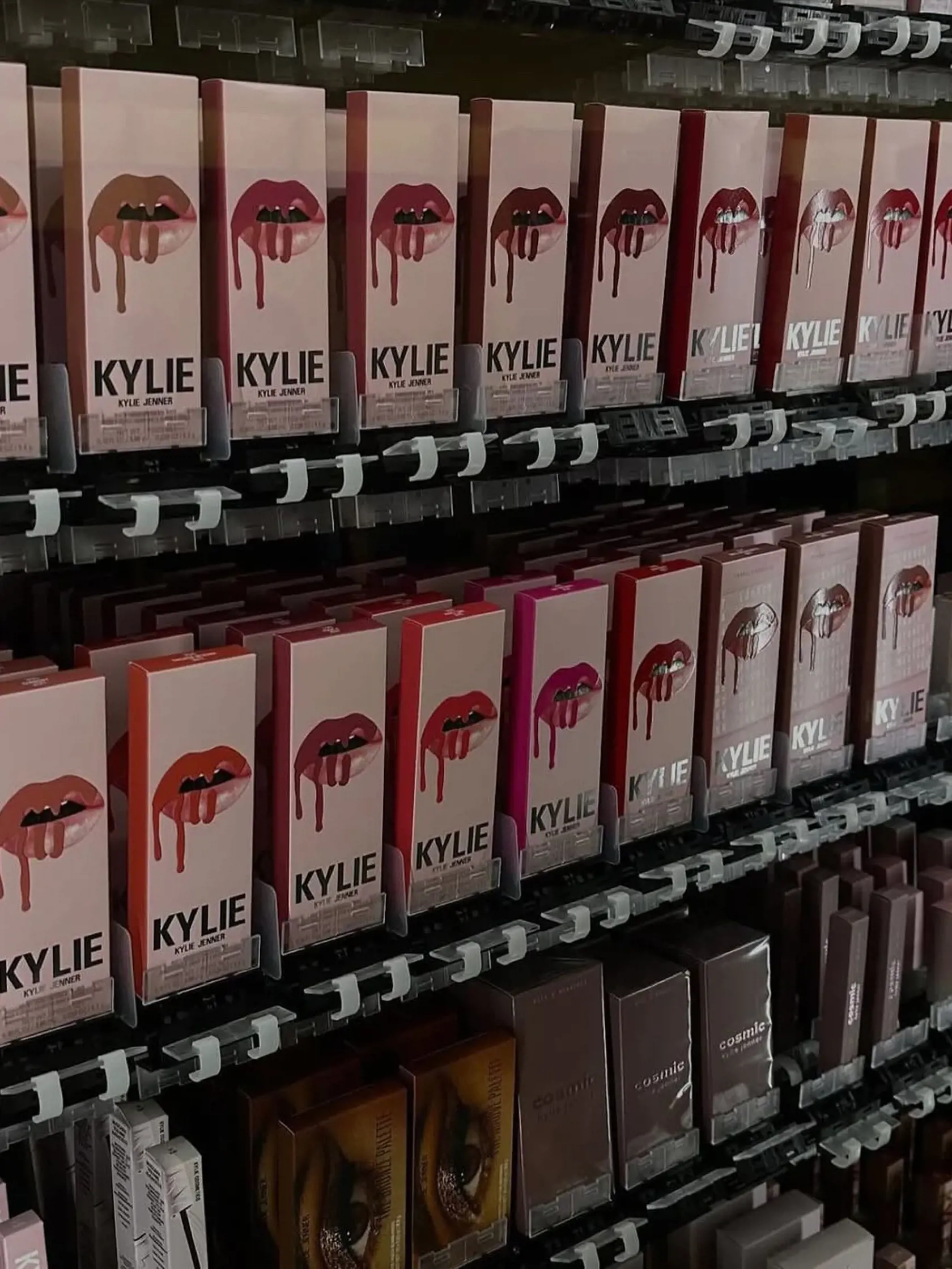 Kylie Jenner sa pýši úspešnou značkou Kylie Cosmetics
