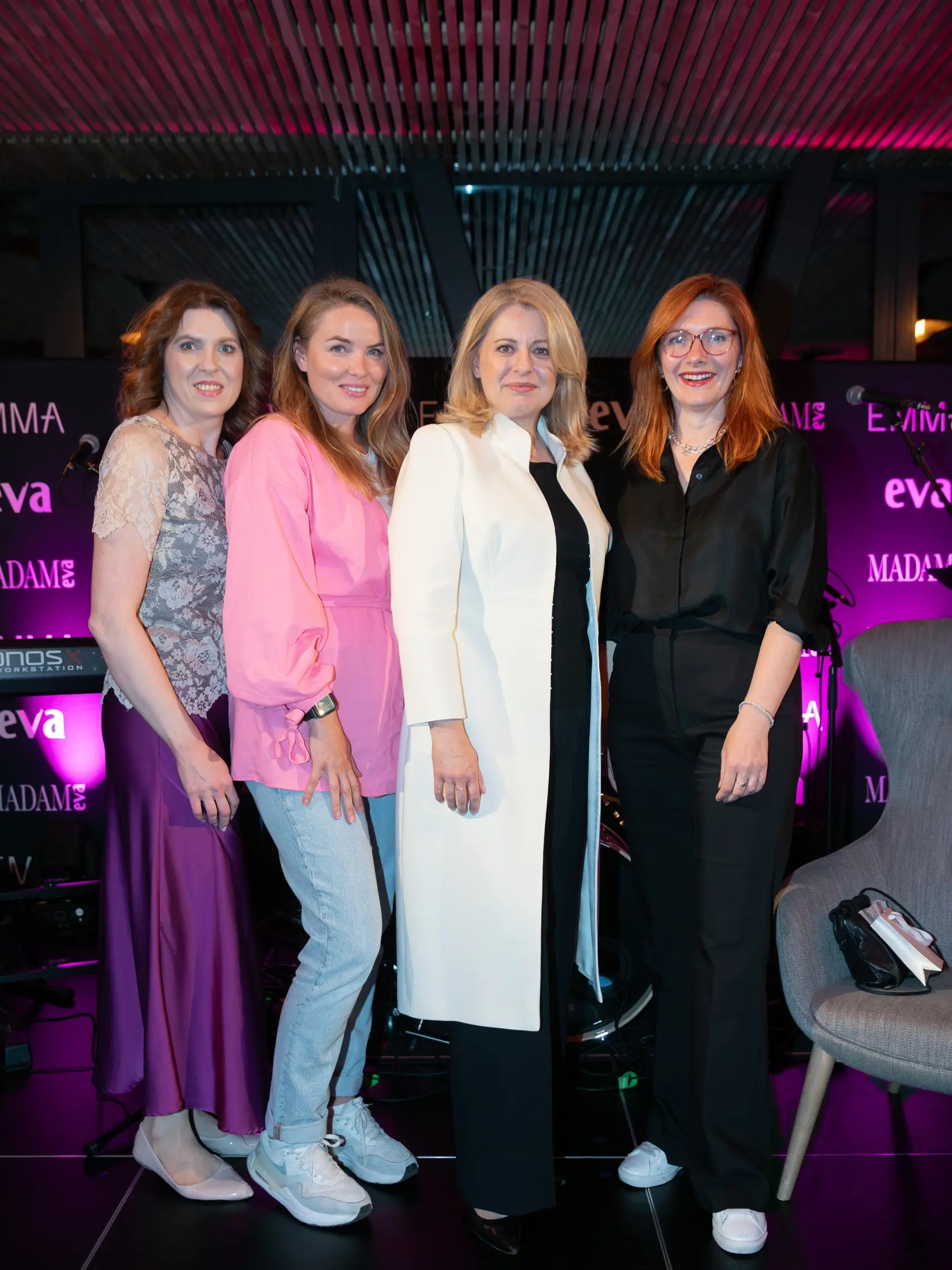 Na snímke priebeh konferencie pod názvom Ženy ženám, ktorá sa konala v hoteli Bjornson v Jasnej od 23.5.2025 - 25.5.2025

Hlavní hostia konferencie boli: Zuzana Čaputová, Ján Koleník, Juraj Bača a iní