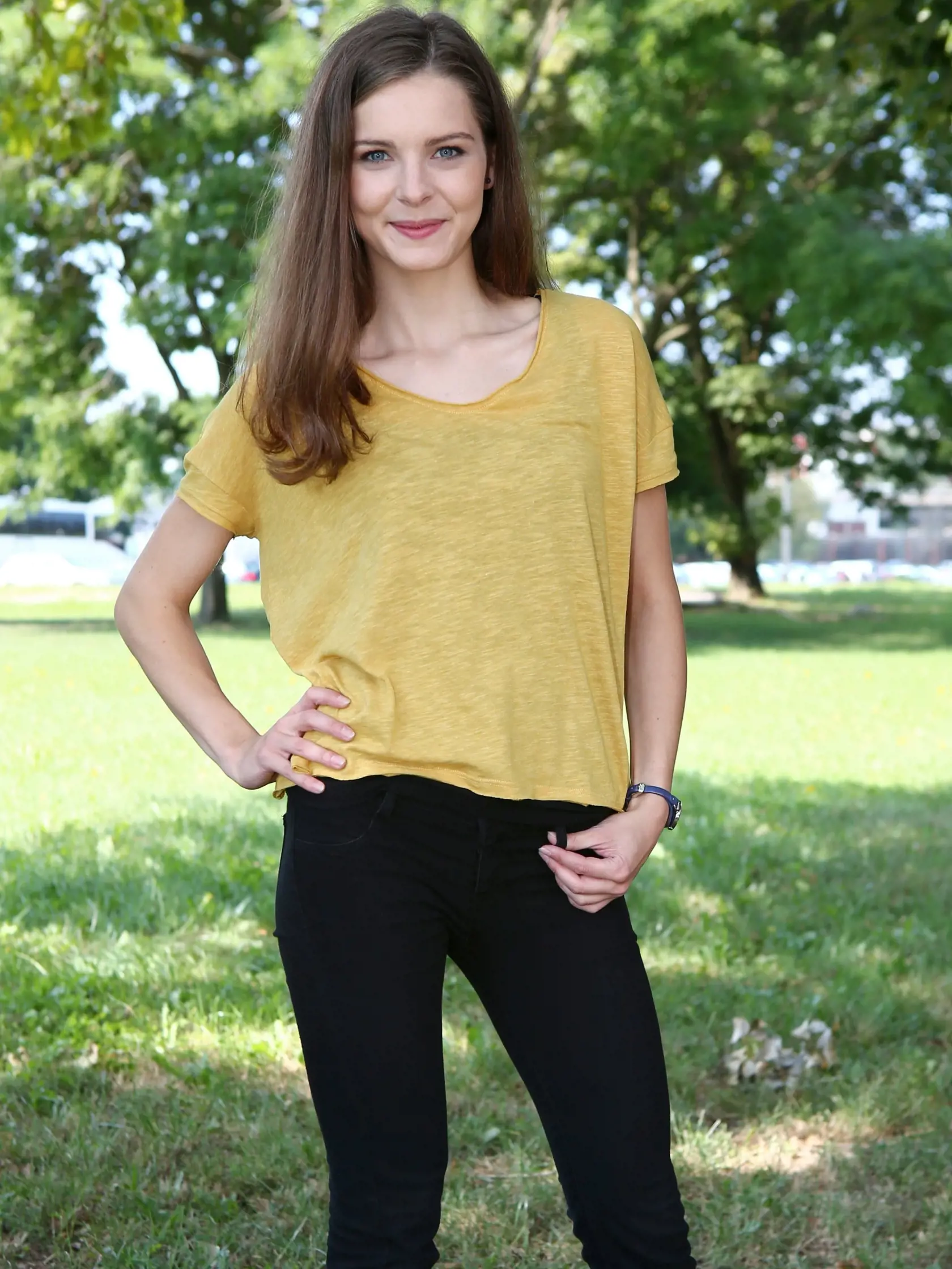 Nakrúcanie TV seriálu televízie JOJ pod názvom Pravá tvár. Na snímke je herečka Monika Horvathová.