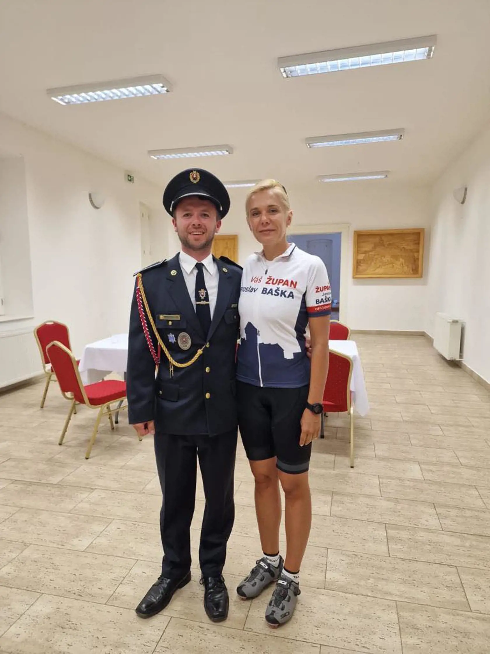 Saková sa môže pochváliť krásnymi štíhlymi nohami, ktoré predviedla v cyklisťákoch.