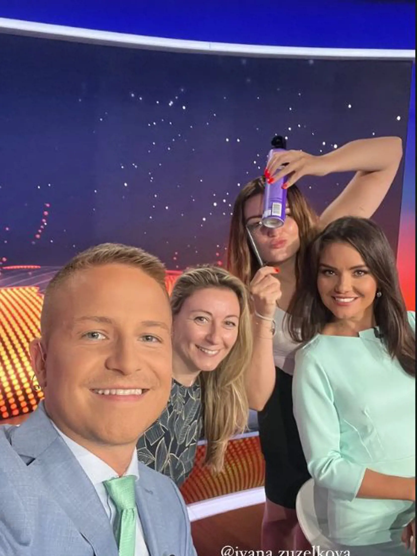 22. júl 2024: Dominik Matulaj prvýkrát moderoval večerné Televízne noviny.