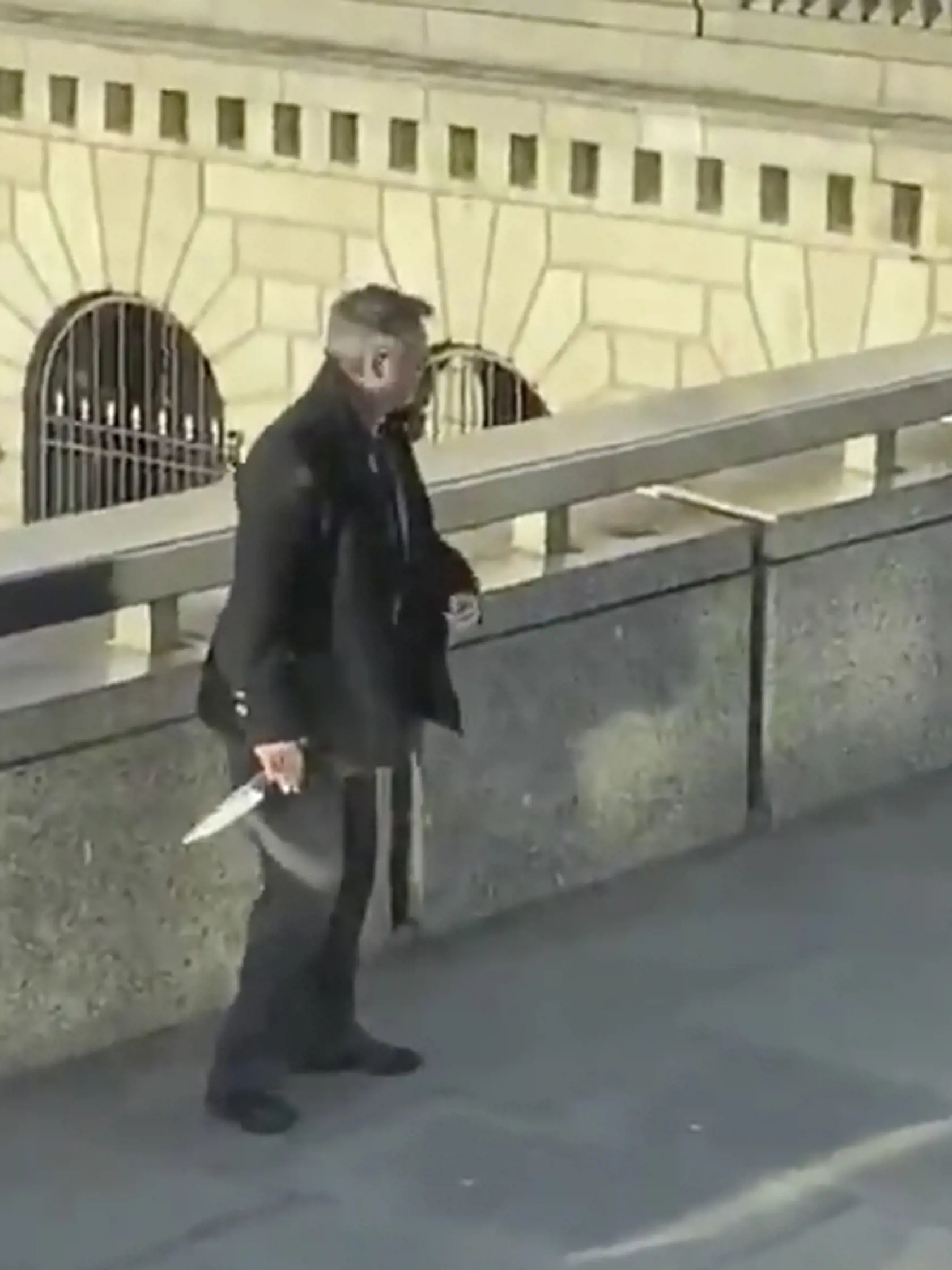 Krvavý teroristický útok na londýnskom London  Bridge.