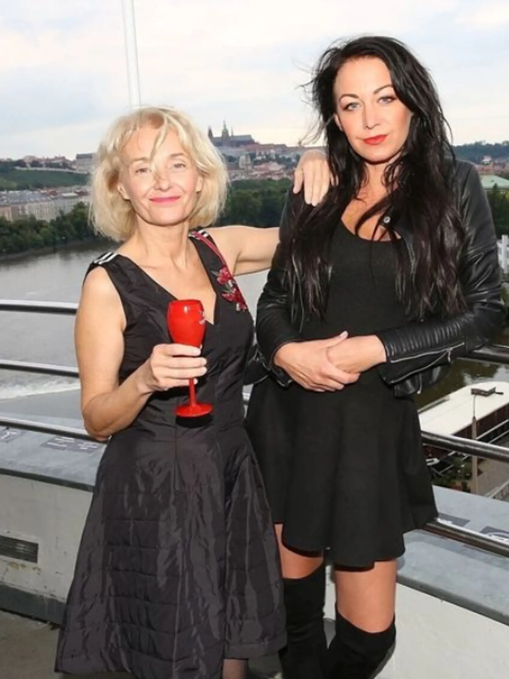 Veronika sa tretím rozvodom netrápi.