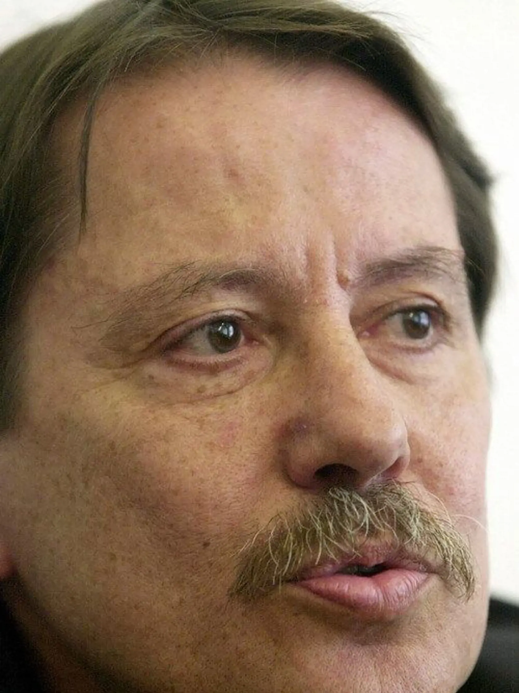 Ján Langoš zomrel 15. júna 2006 po smrteľnej nehode na východnom Slovensku pri obci Drienovec neďaleko Košíc.