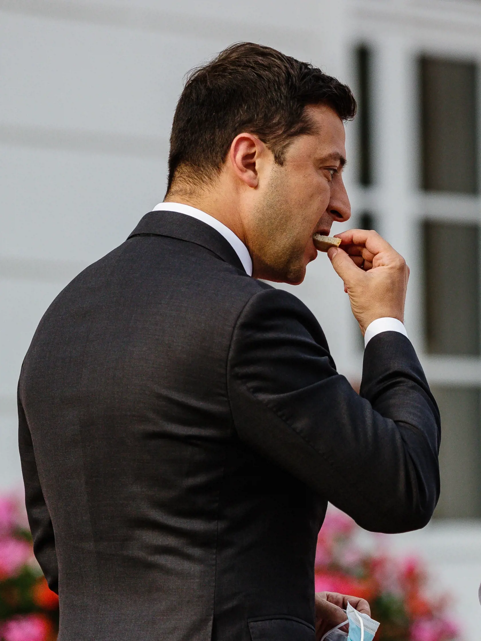 Na pozvanie prezidentky SR Zuzany Čaputovej  pricestoval vo štvrtok 24. septembra 2020 na oficiálnu návštevu Slovenska ukrajinský prezident Volodymyr Zelenskyj.