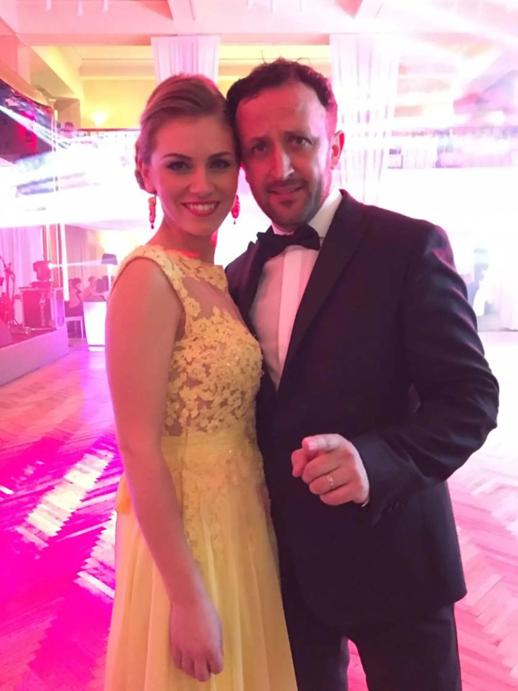 Ondrej a jeho manželka Erika sú spoločenskí ľudia.