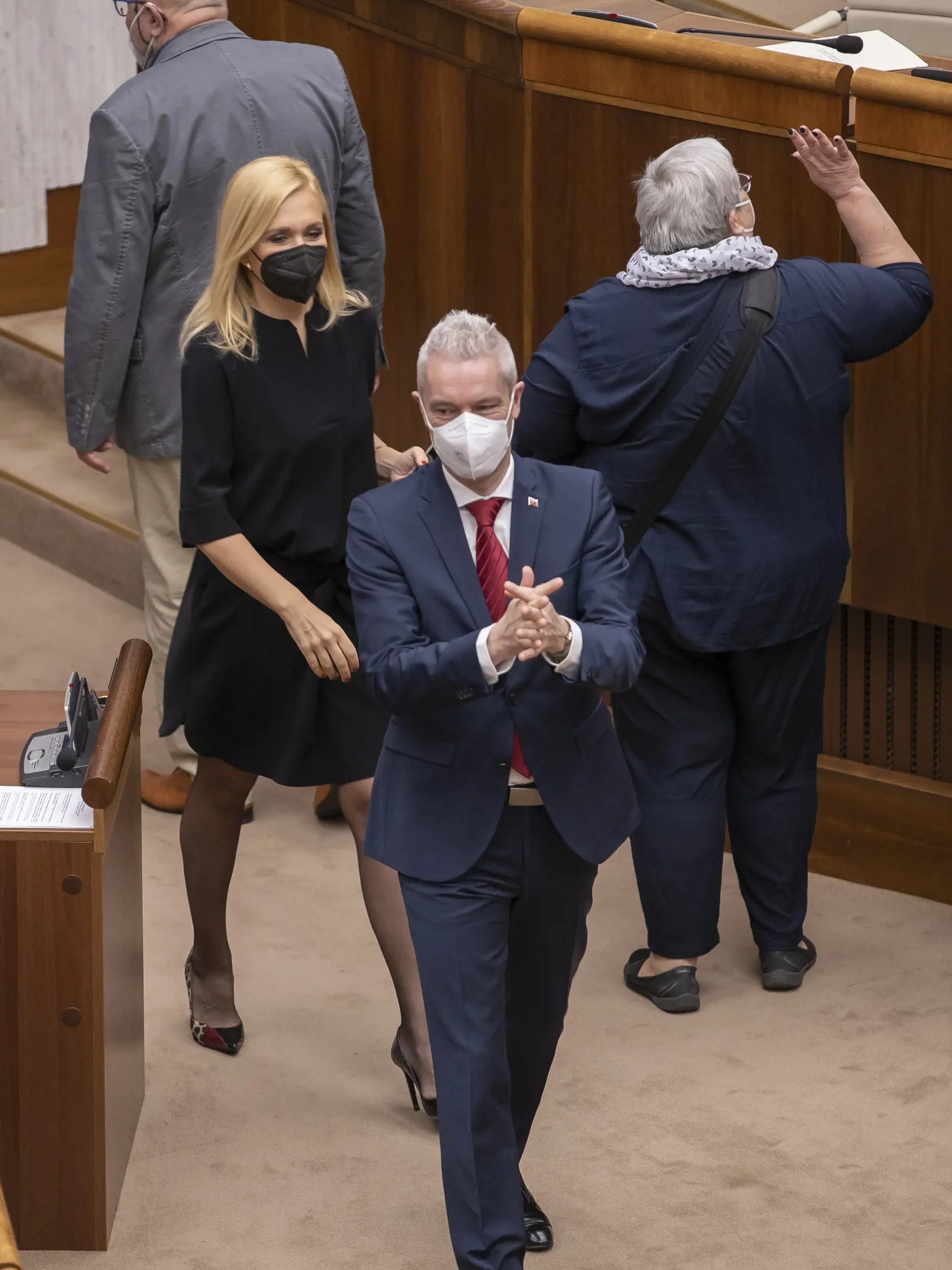29. schôdza Národnej rady SR, na ktorej bol okrem iného prerokovaný aj poslanecký návrh vyslovenia nedôvery členovi vlády SR Márii Kolíkovej poverenej riadením Ministerstva spravodlivosti Slovenskej republiky.