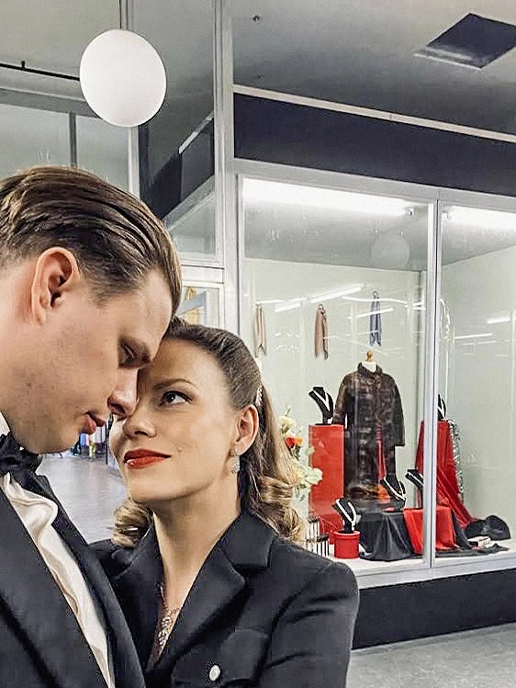 Tomáš a Barbora v priestoroch Dunaja.