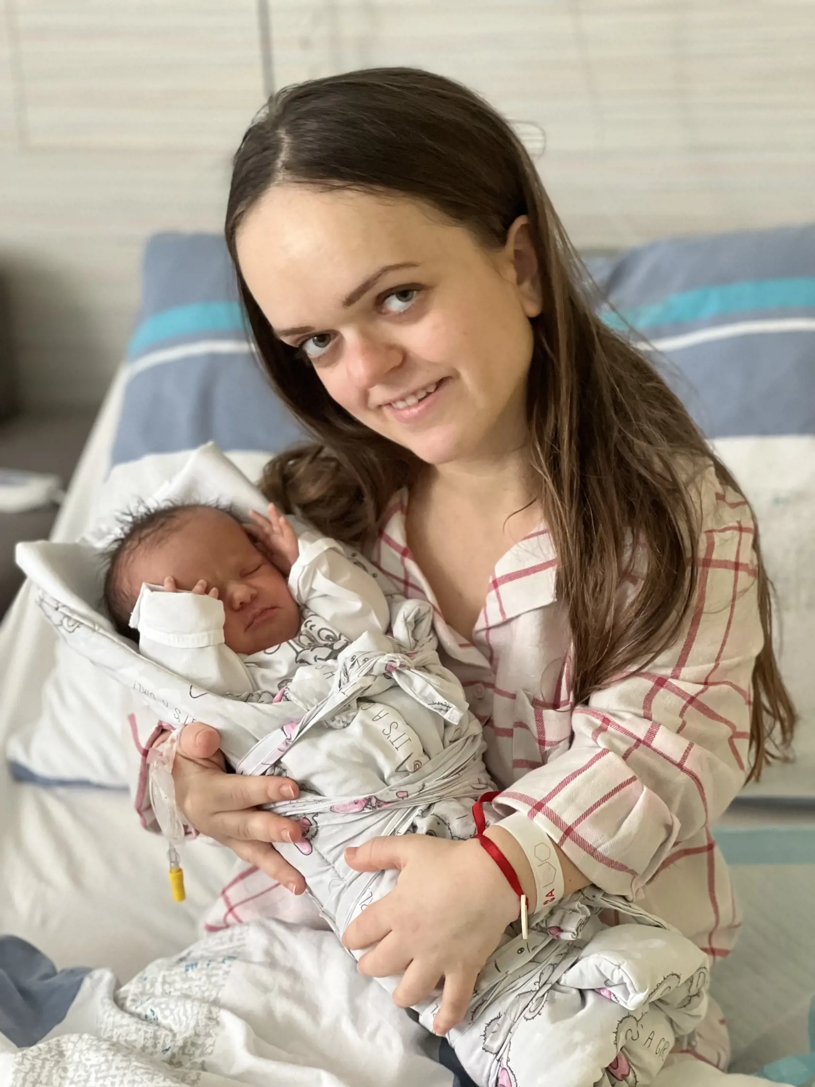 Annamária s dcérkou Laurou.