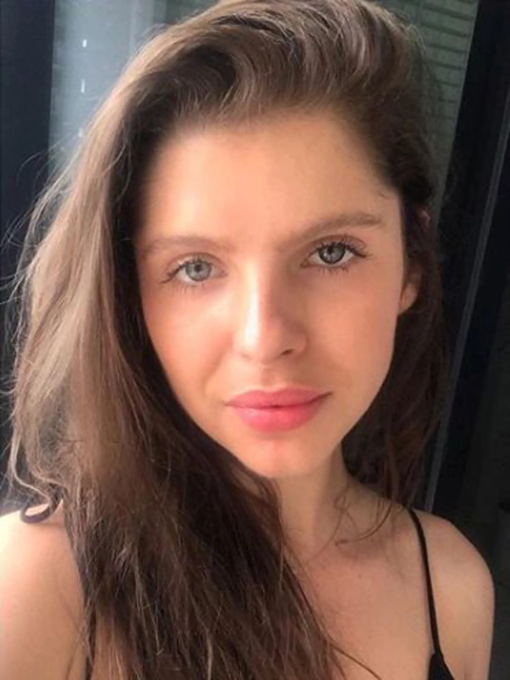 Ema Müllerová je nádherná žena.