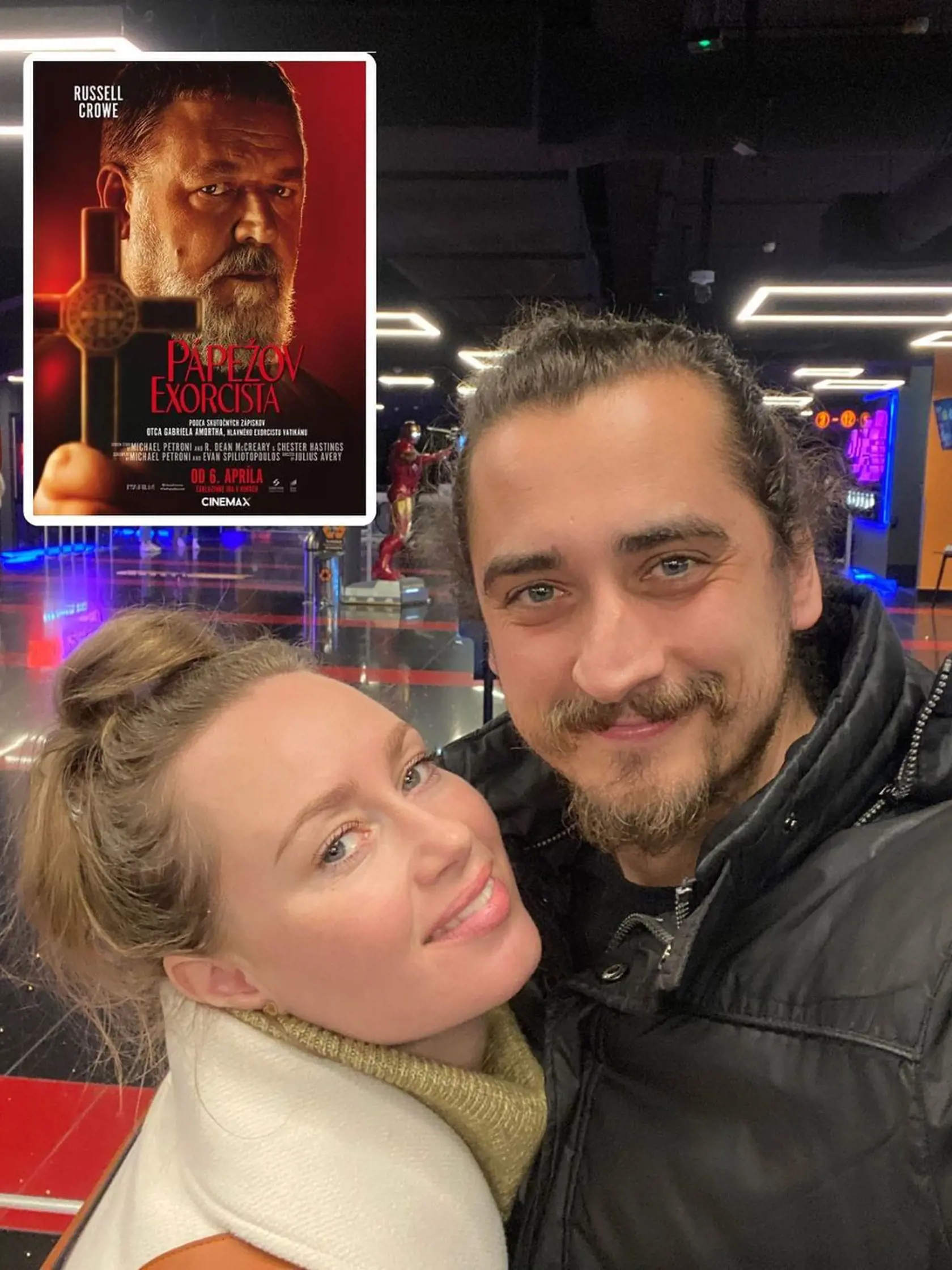 Natália a Michal sa stanú v decembri rodičmi dievčatka. "Chceli sme sa vám pochváliť, že prišiel pre nás ten čas. Prišiel bocian a priniesol nám Bubinku. Takže už sme Kuki a Bubi a Bubinka. Mikuláš tohtoročný nám prinesie malú šamanku."