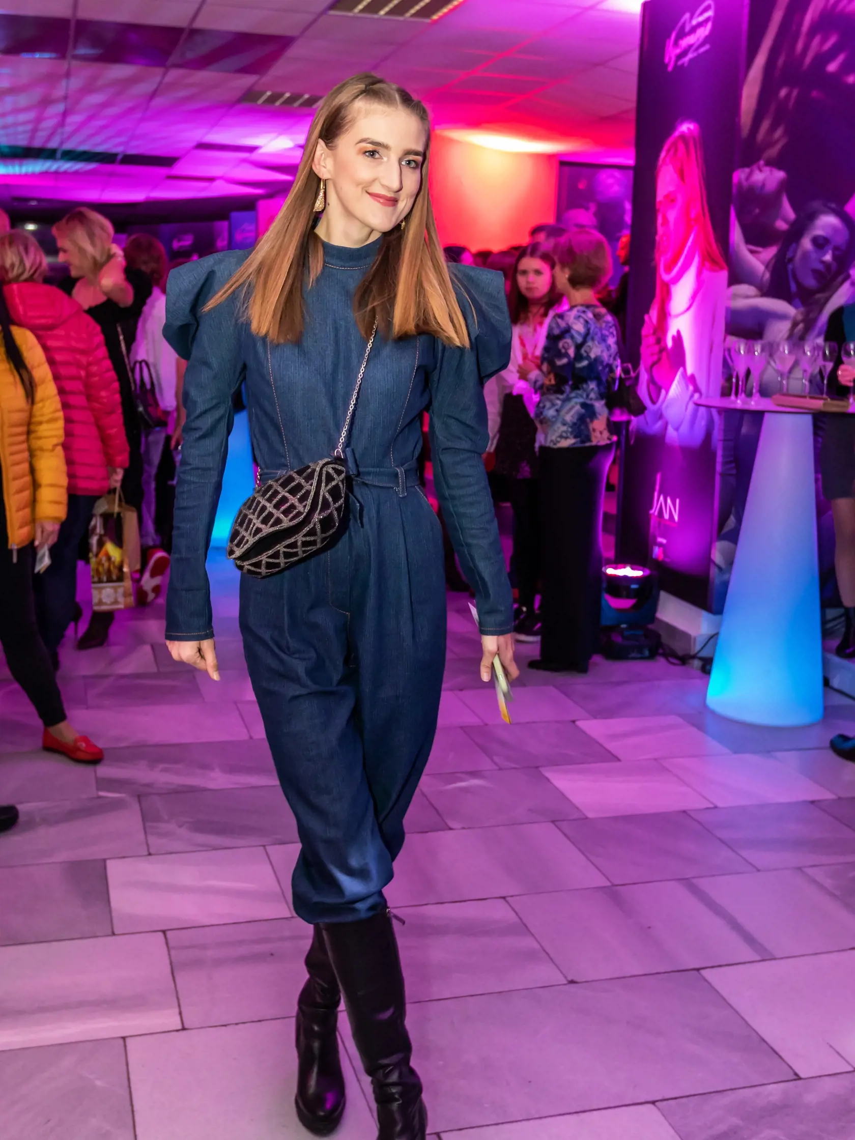 V Iuvente sa konala premiéra muzikálu Vyznanie. Na snímke je Barbora Ďurovčíková. 