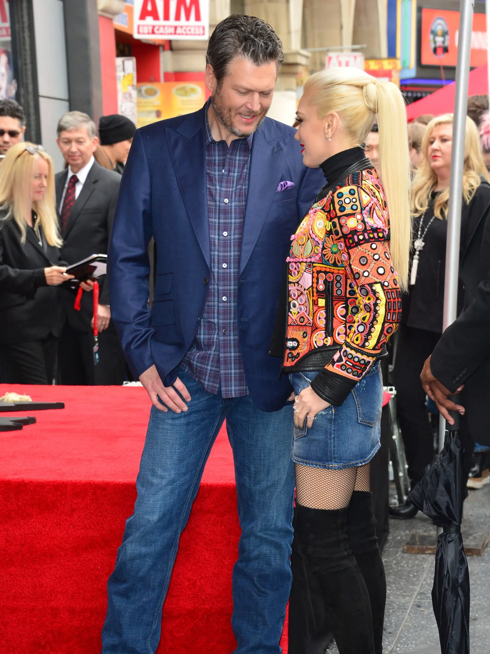 Gwen Stefani s partnerom Blakeom Sheldonom sú krásna dvojica