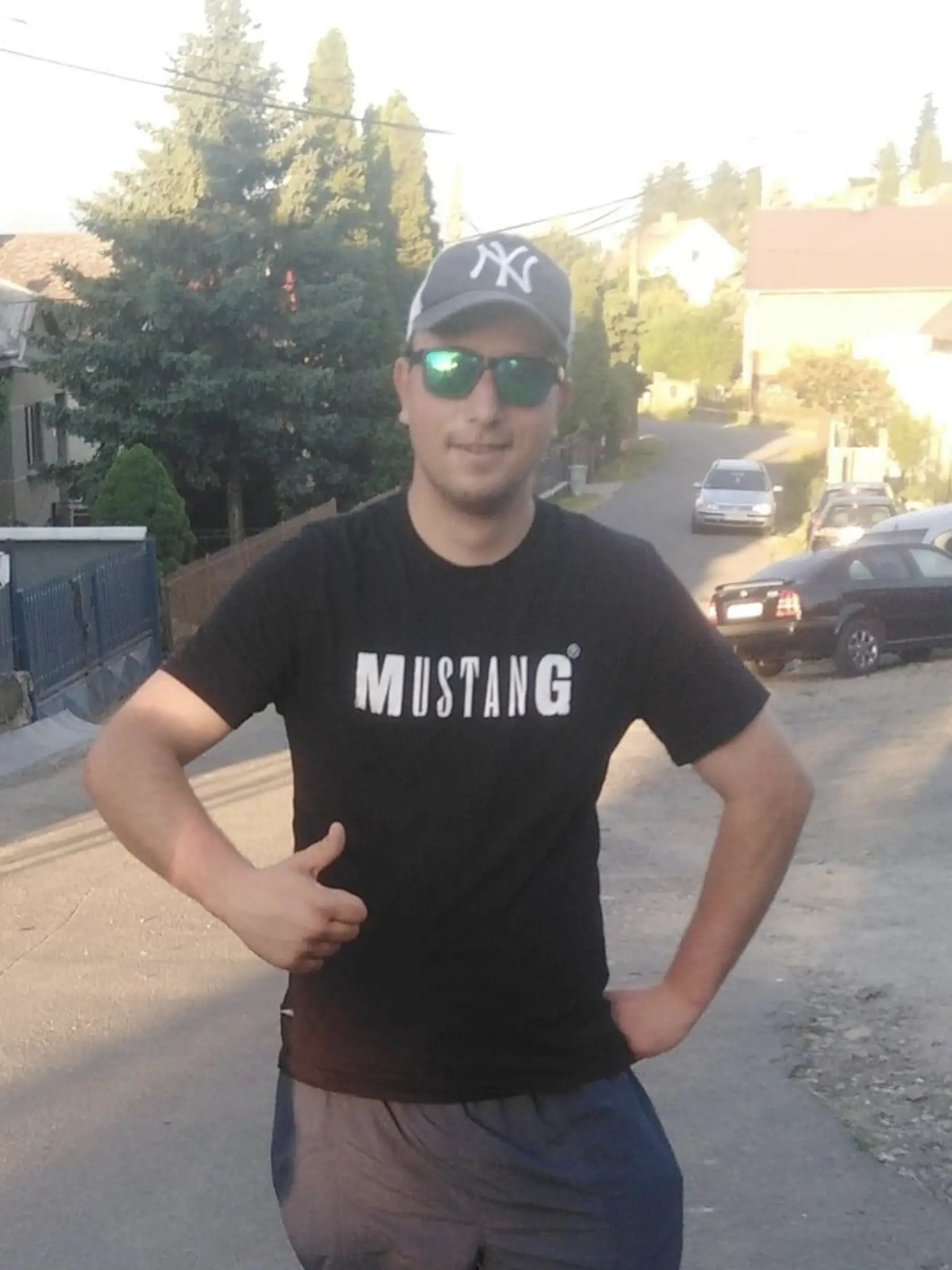 Jozef (24) pracoval ako smetiar.