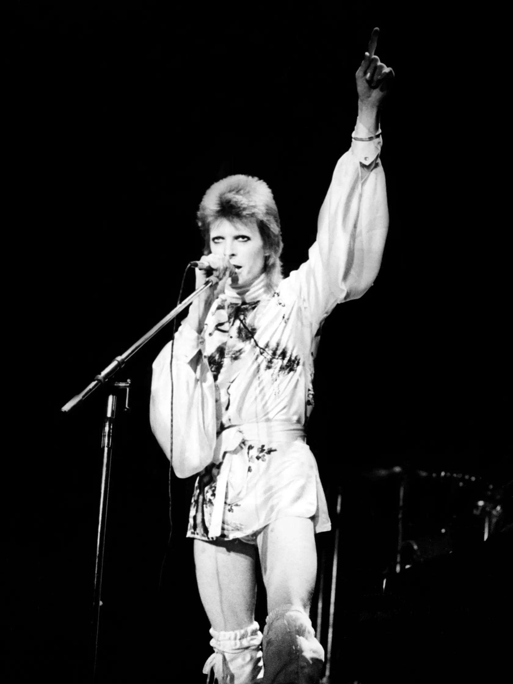 David Bowie je pýchou Angličanov aj dávno po svojej smrti.