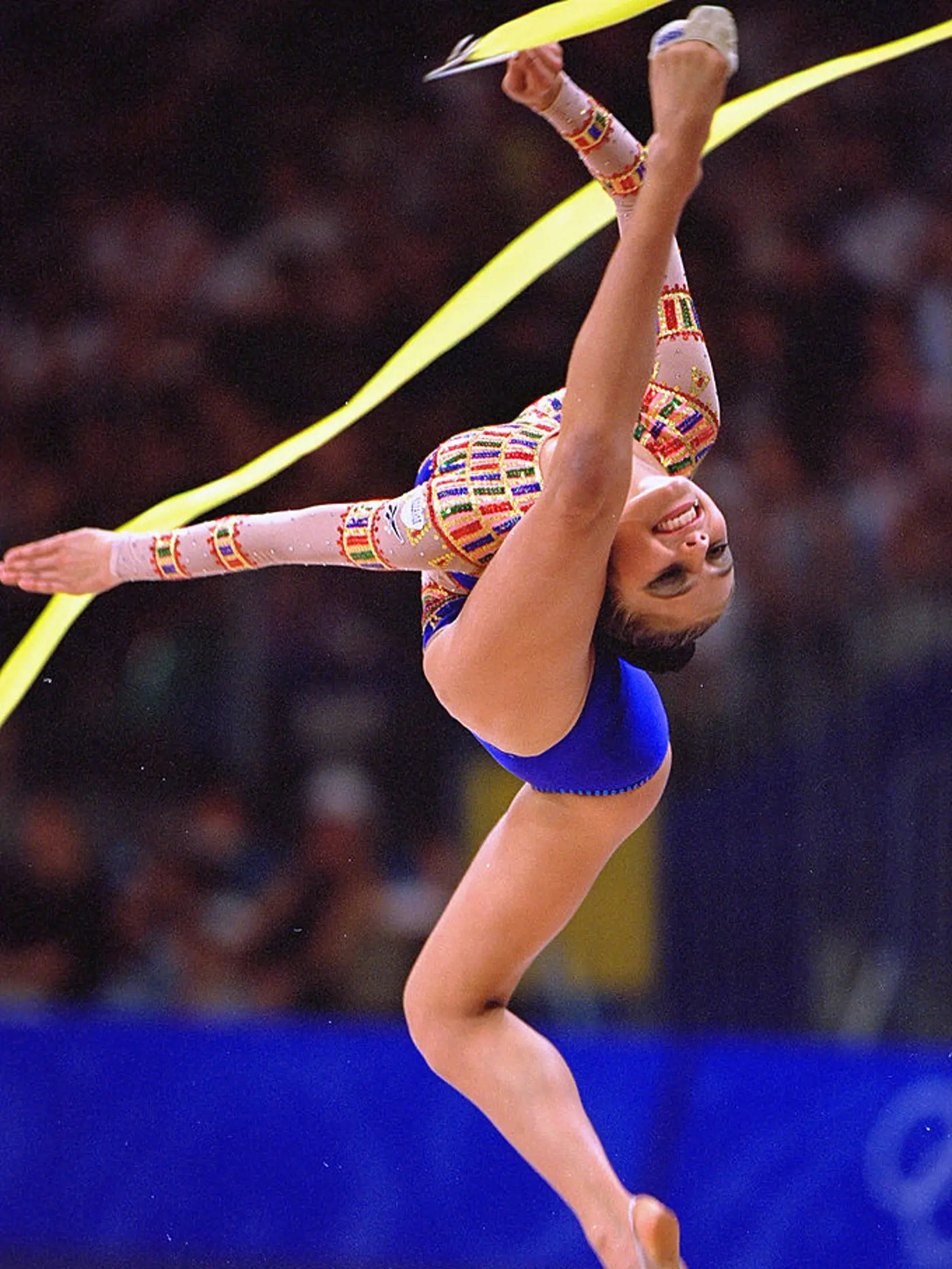 Ruska Kabajevová je historicky najúspešnejšou modernou gymnastkou Ruska. Nevyhla sa ani dopingovej afére.