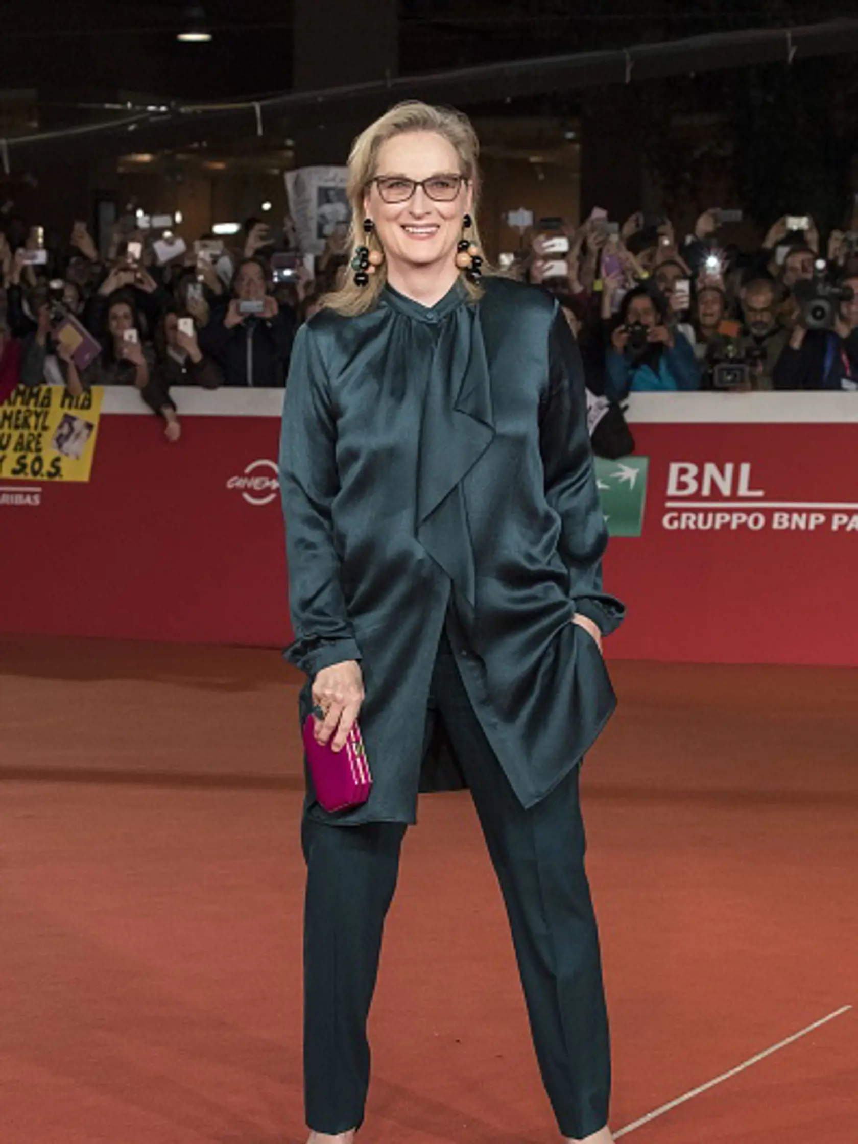 ROME, ITALY - OCTOBER 20: Actress Meryl Streep attends the premiere of the movie "Florence Foster Jenkins" during 11th Rome film festival at Auditorium Parco della Musica in Rome,  Italy on October 20, 2016.


 (Photo by Primo Barol/Anadolu Agency/Getty Images)