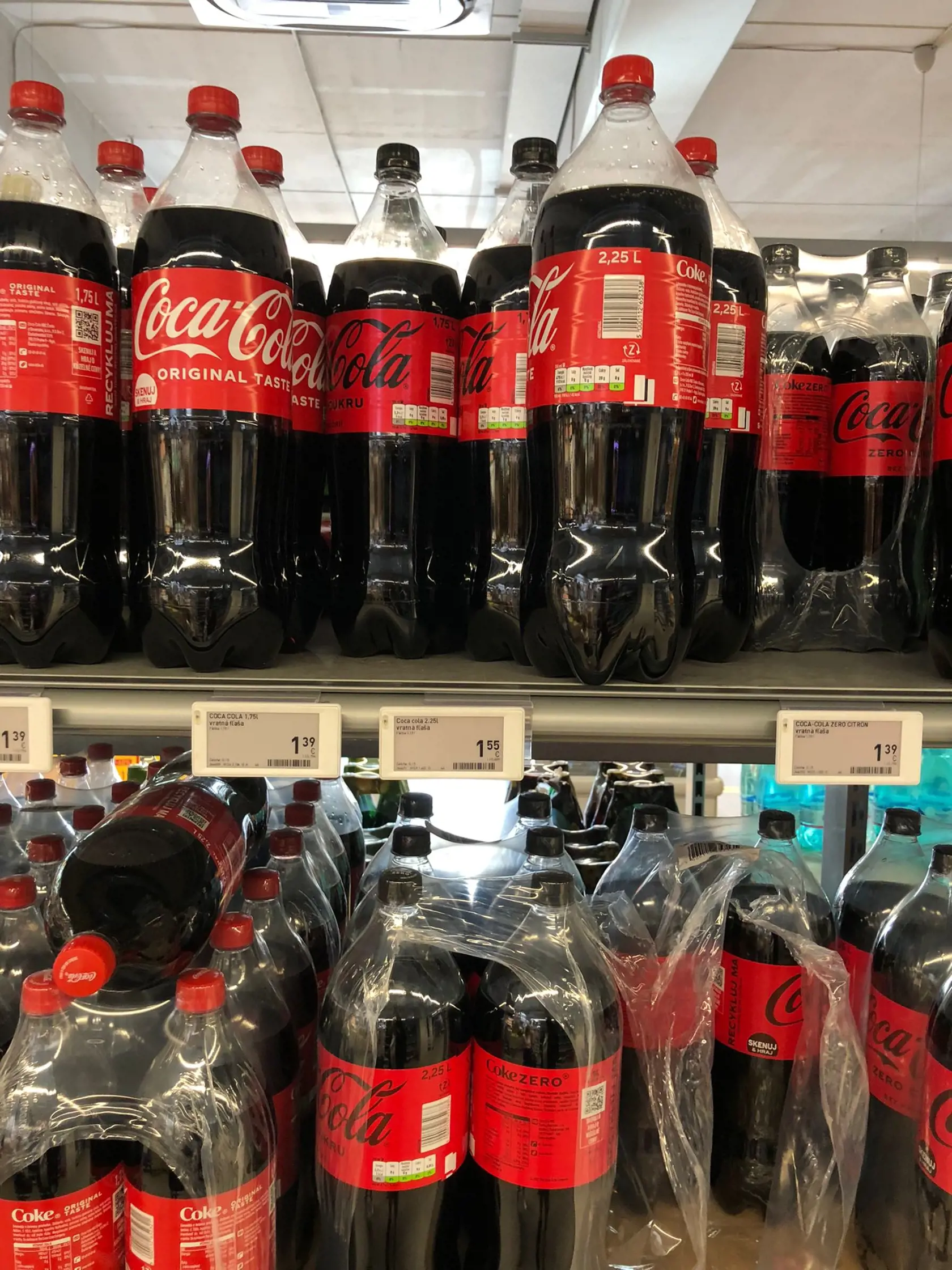 Ceny potravín na Slovensku v predajni Billa.