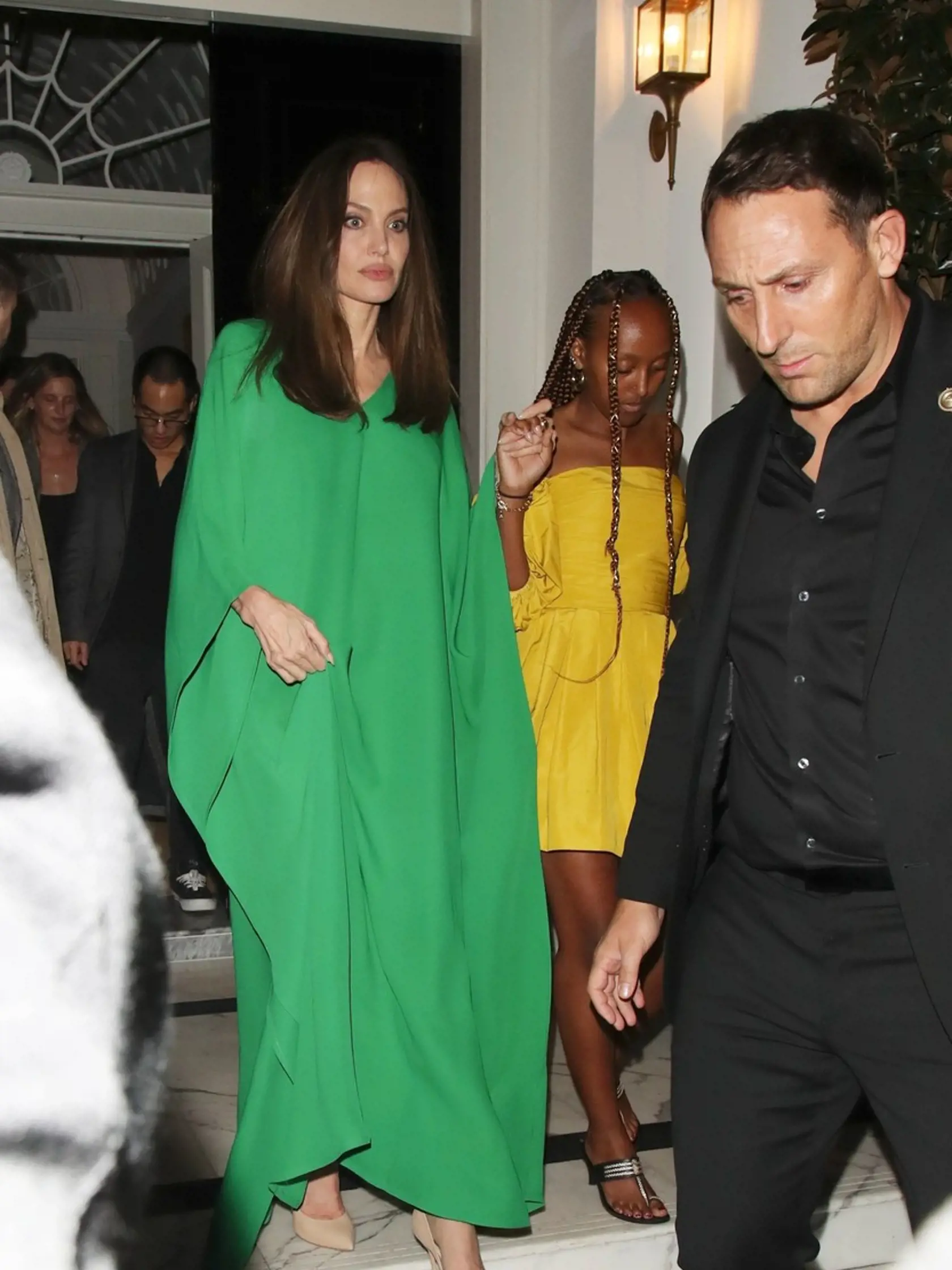 Angelina Jolie opäť vystrašila fanúšikov. Z afterparty odchádzala s neprítomným výrazom!