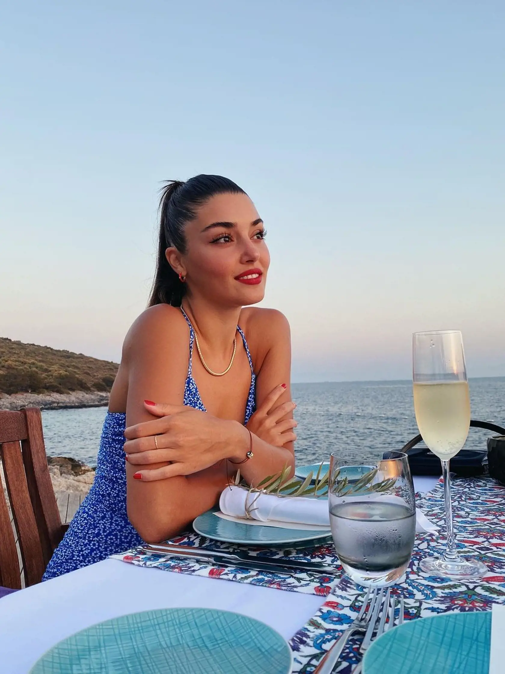 Hande Erçel