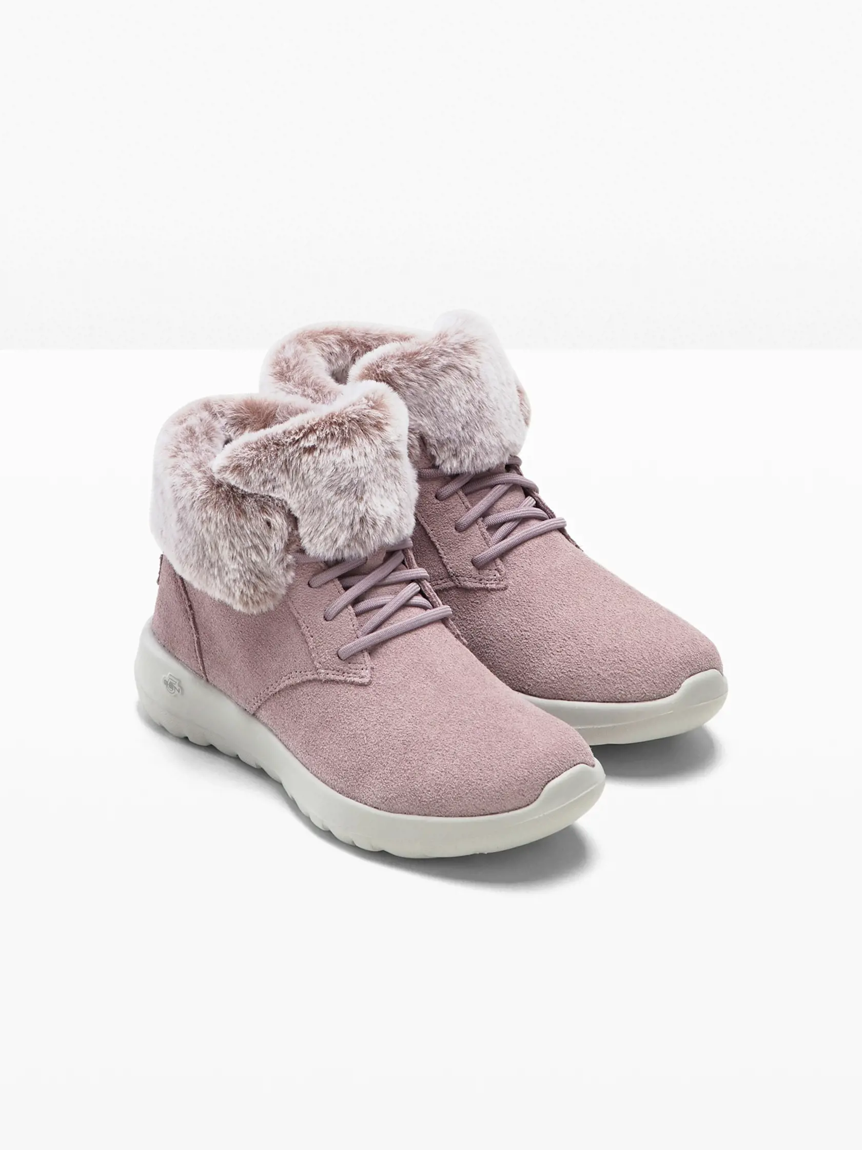 Ružové „semišky“: Skechers, 79,99 €