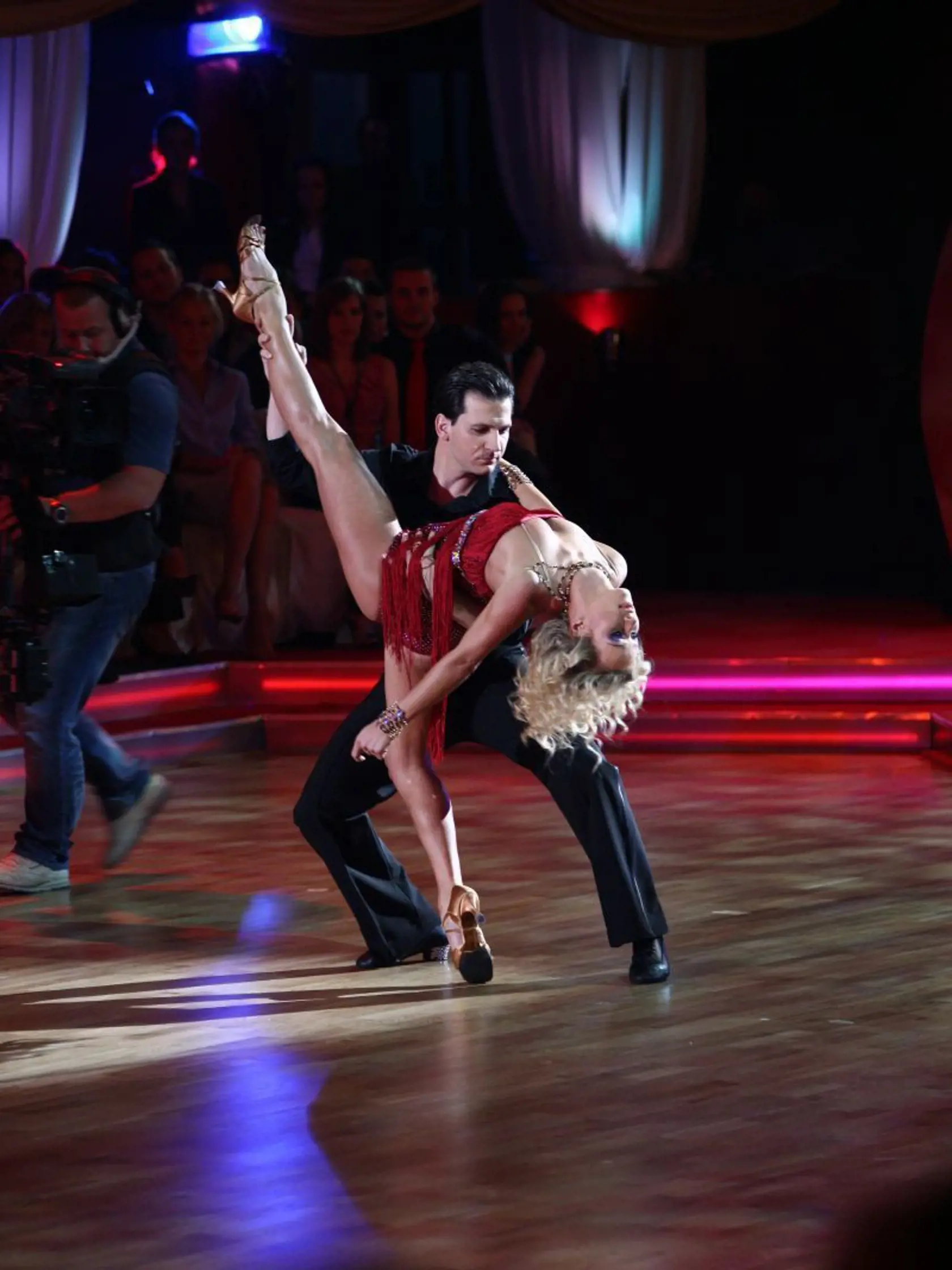 2009: Juraj Mokrý v čase, keď tancoval v Let's Dance. Partnerkou mu bola Katarína Jakeš Štumpfová.
