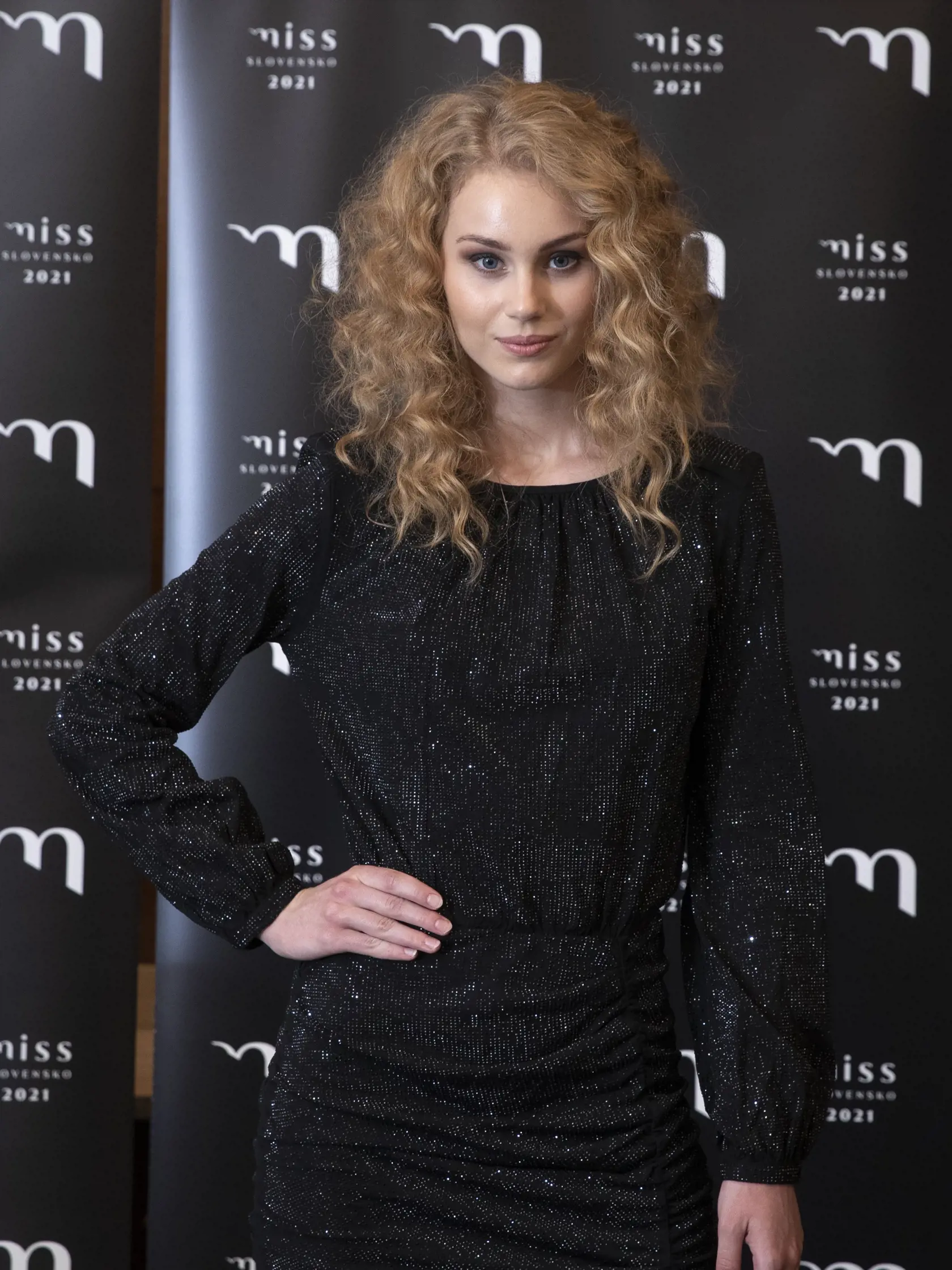Finalistka číslo 8: Júlia Ivanová - 19 rokov, Prešov