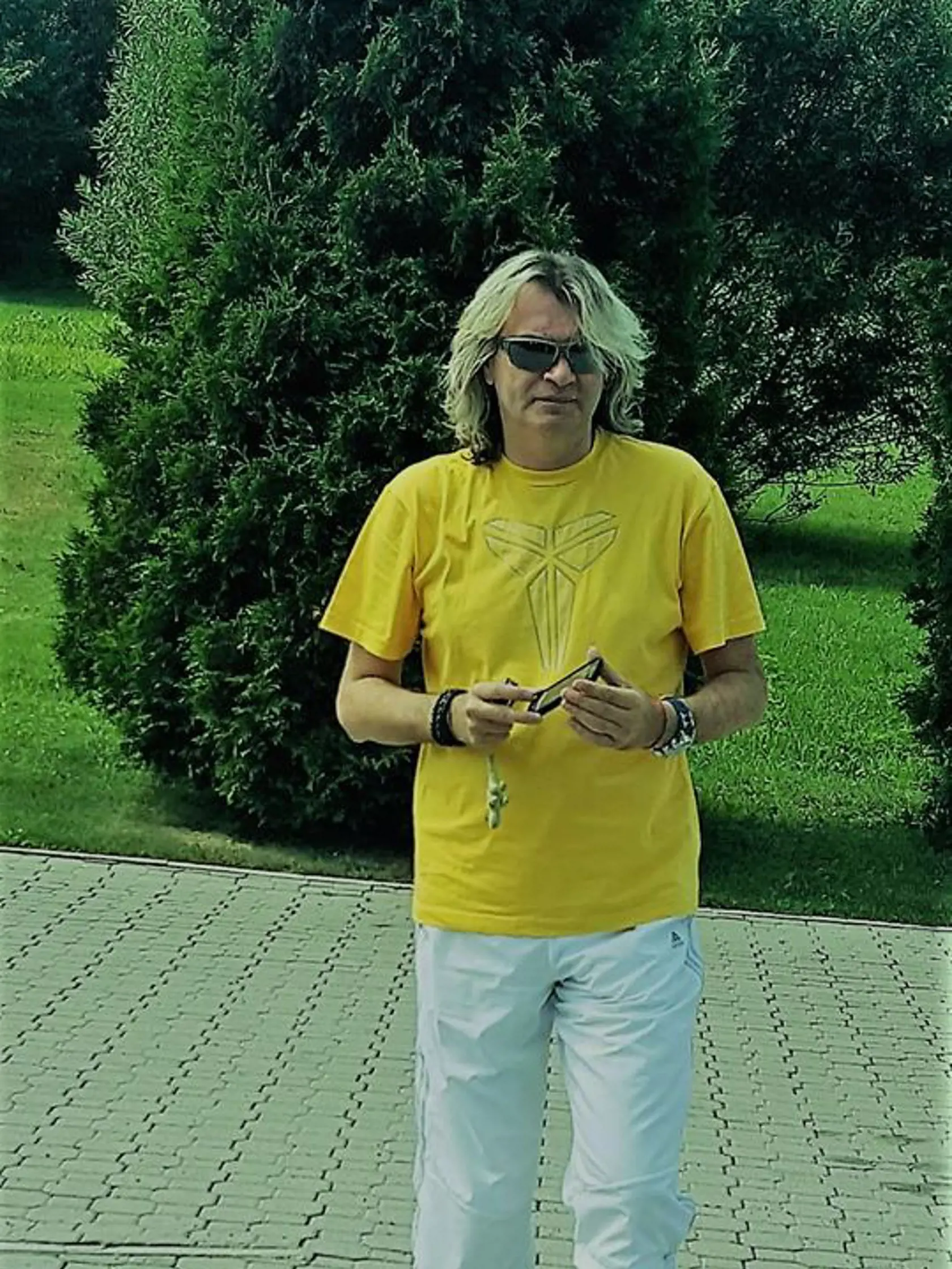 Informáciu o troch nebožtíkoch mu potvrdili starí záhradkári.