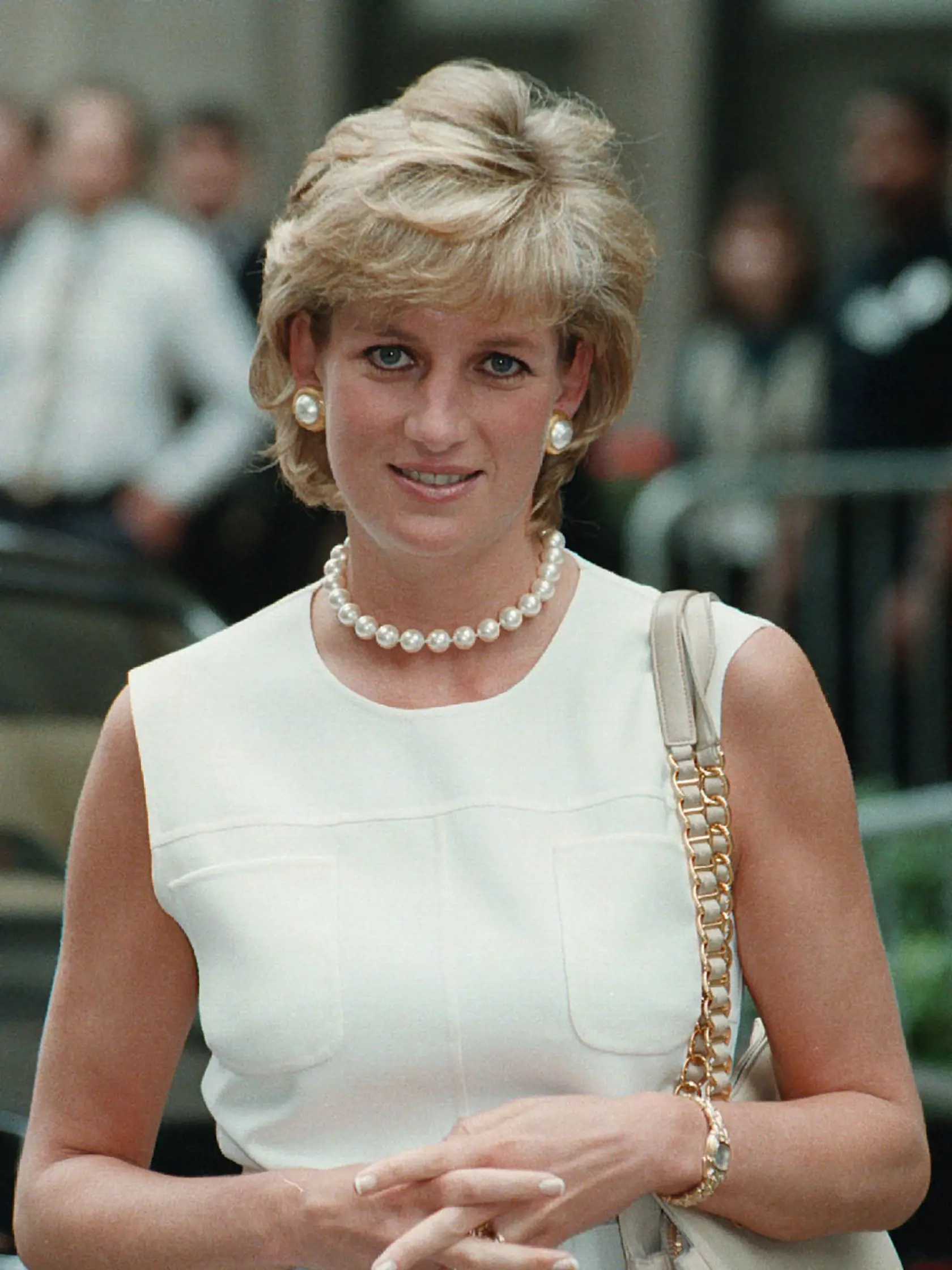 Princezná Diana mala s Hewittom pomer 5 rokov.