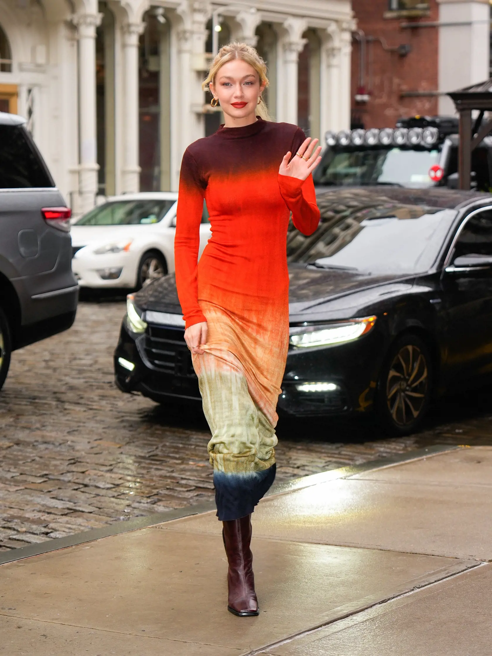Gigi Hadid v krásnych maxišatách.