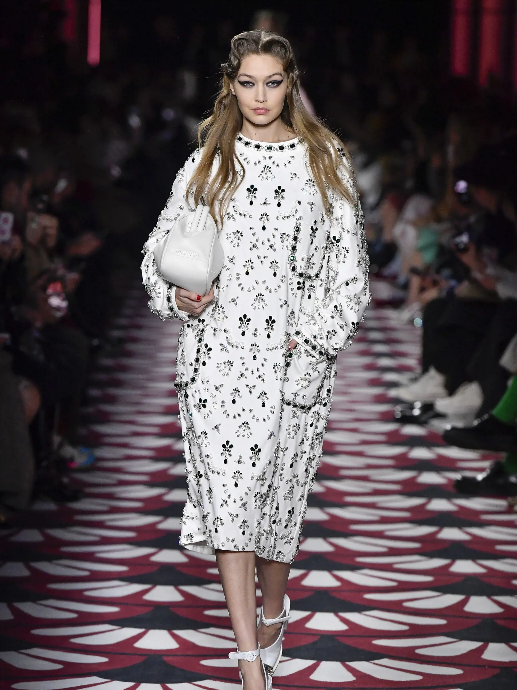 Supermodelka Gigi Hadid (25) je tehotná.