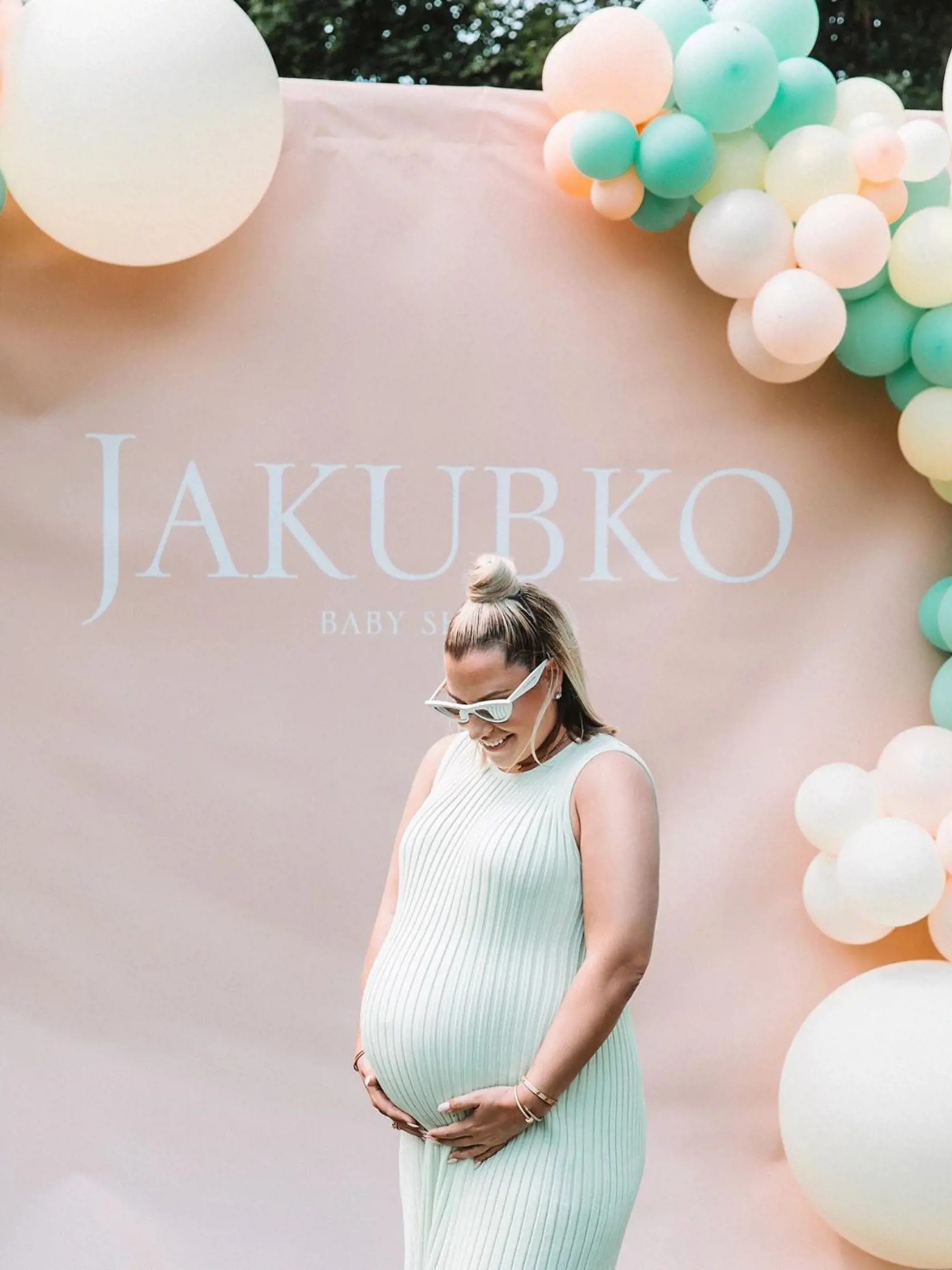 Dominika nezaháľala ani tesne pred pôrodom, keď zorganizovala párty, tzv. Baby shower pre syna Jakubka s najbližšou rodinou a priateľmi.