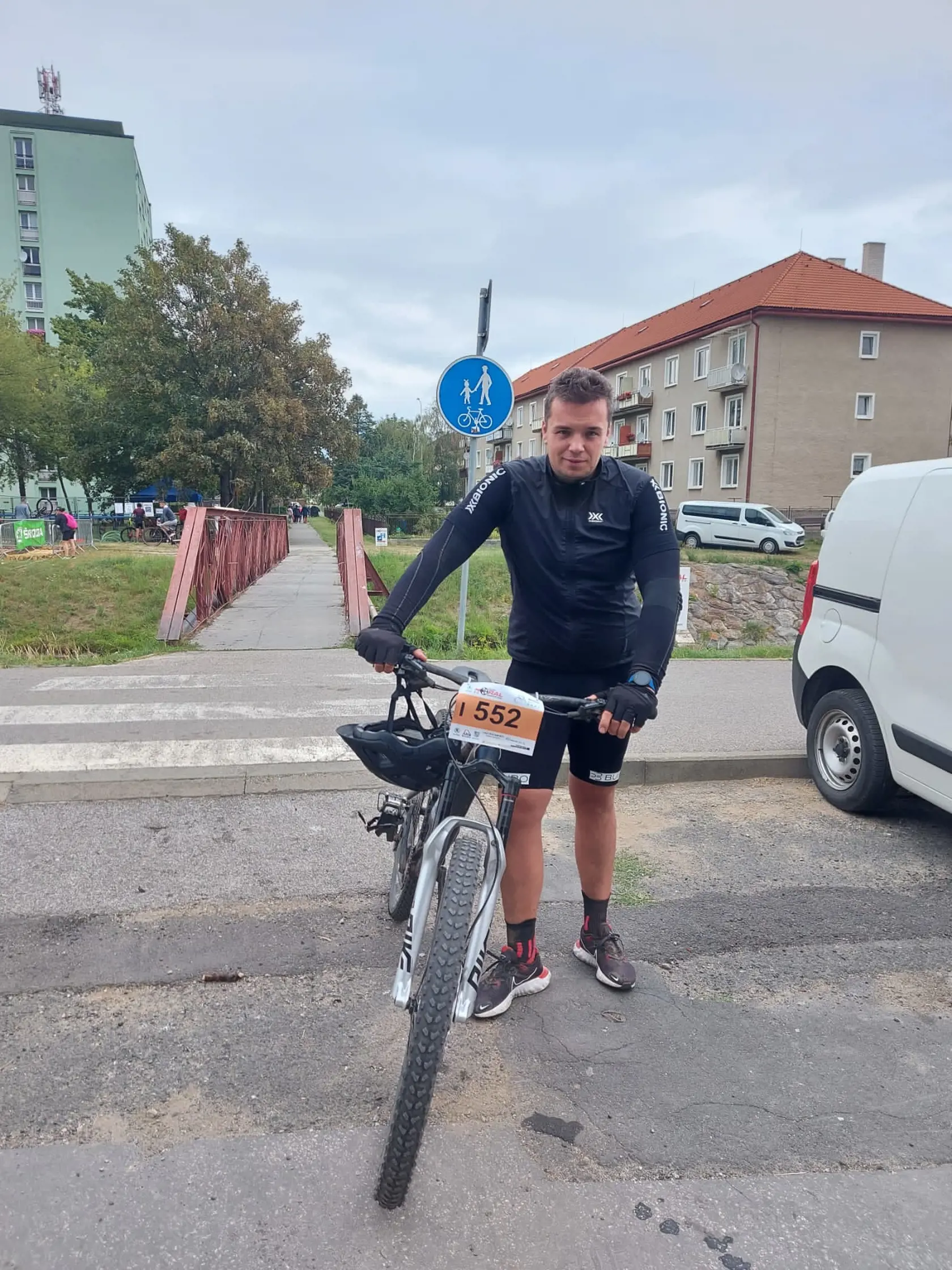 Lenivý a obézny Martin Knižka z Extrémnych premien schudol krásnych 70 kíl. Po šou sa dal na cyklistiku.