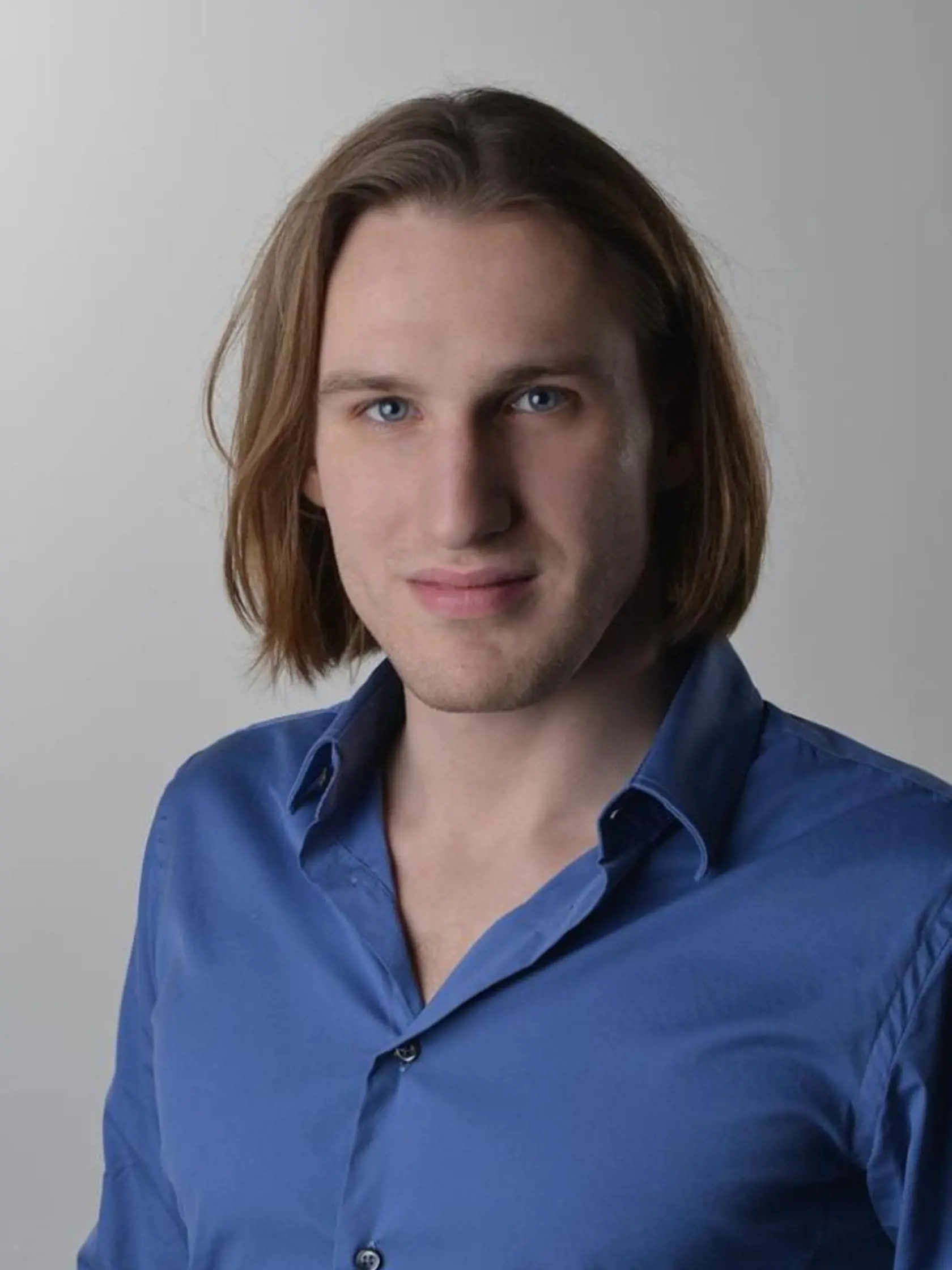 Len pár minút po polnoci 1. januára 2018 zahynul v Čechách mladý, no úspešný herec Jakub Zedníček, synovec slávnejšieho Pavla Zedníčka. 