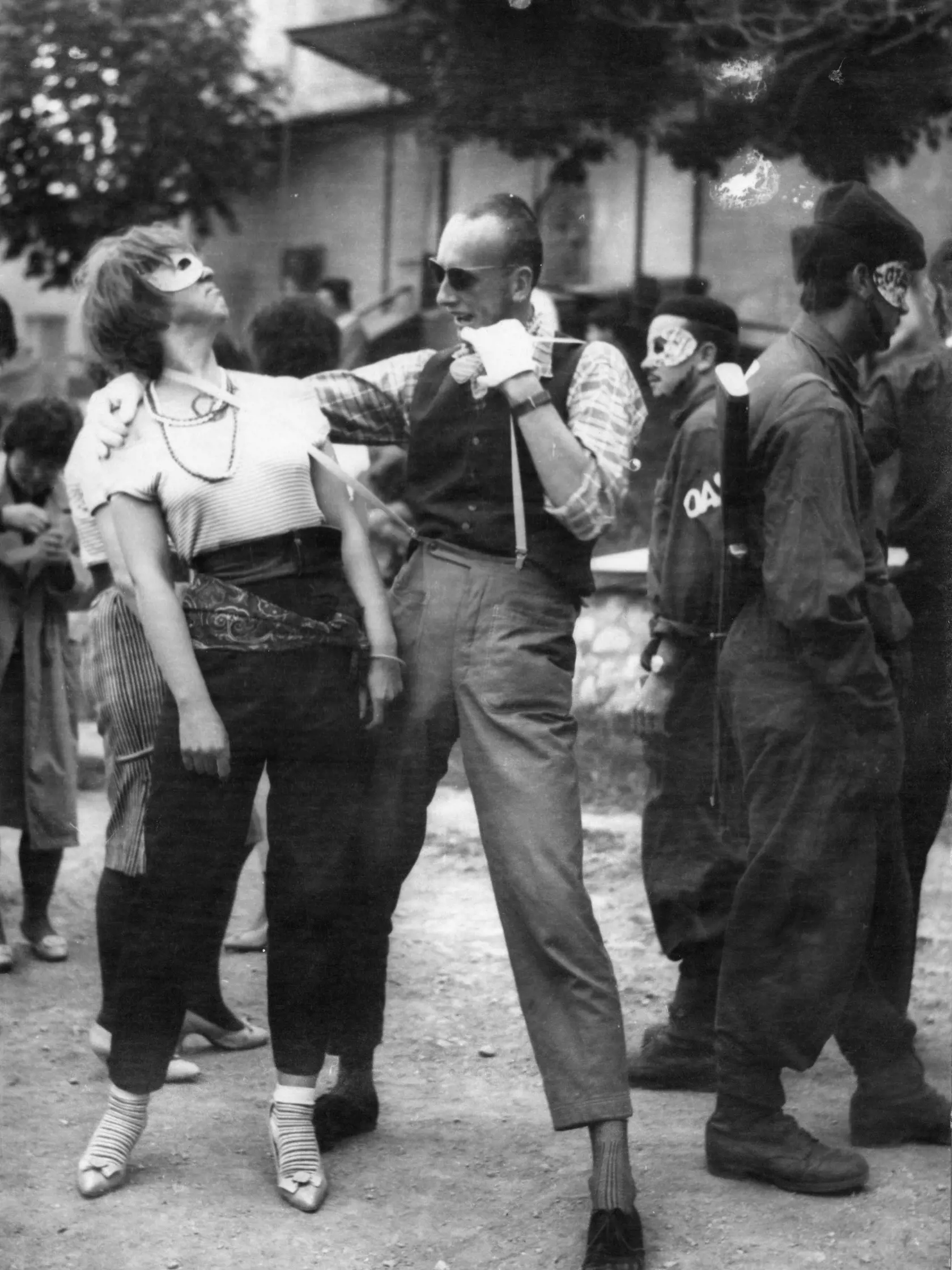 Dostali sme plno vašich fotografických spomienok, veľa mailov o živote pred novembrom 1989.
