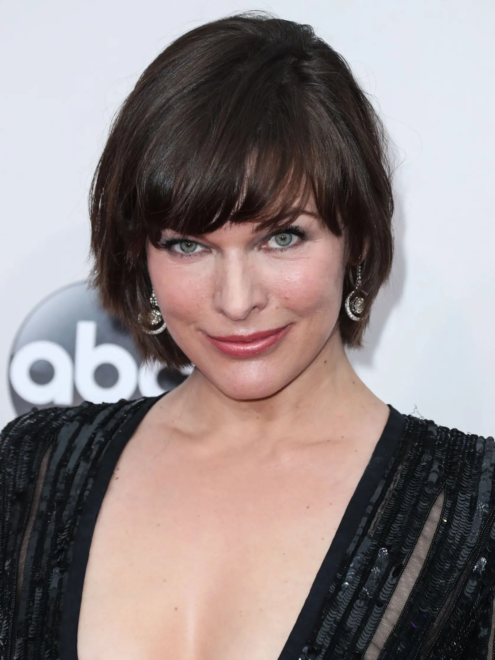 LOS ANGELES, CA, USA - NOVEMBER 20: Actress Milla Jovovich arrives at the 2016 American Music Awards held at Microsoft Theater L.A. Live on November 20, 2016 in Los Angeles, California, United States. (Photo by Xavier Collin/Image Press/Splash News) Pictured: Milla Jovovich, Image: 306434868, License: Rights-managed, Restrictions: -ALLCOUNTRY, Model Release: no, Credit line: Profimedia, Splash
