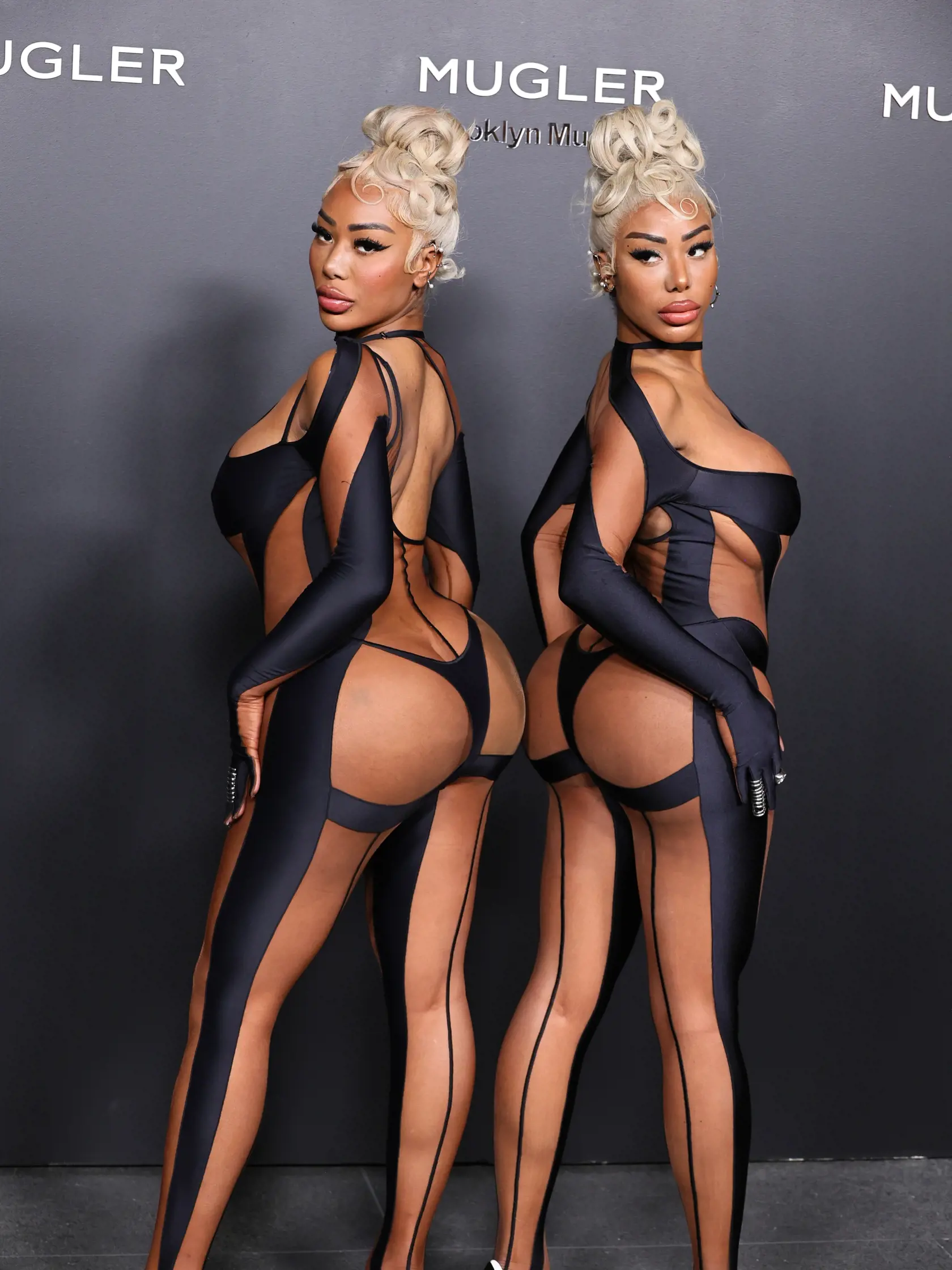 Asi ten najodvážnejší styling akcie zvolili sestry Shannade Clermont a Shannon Clermont, známe americké influencerky, ktoré svet fanúšikov sociálnych médií pozná aj ako Clermont Sisters.