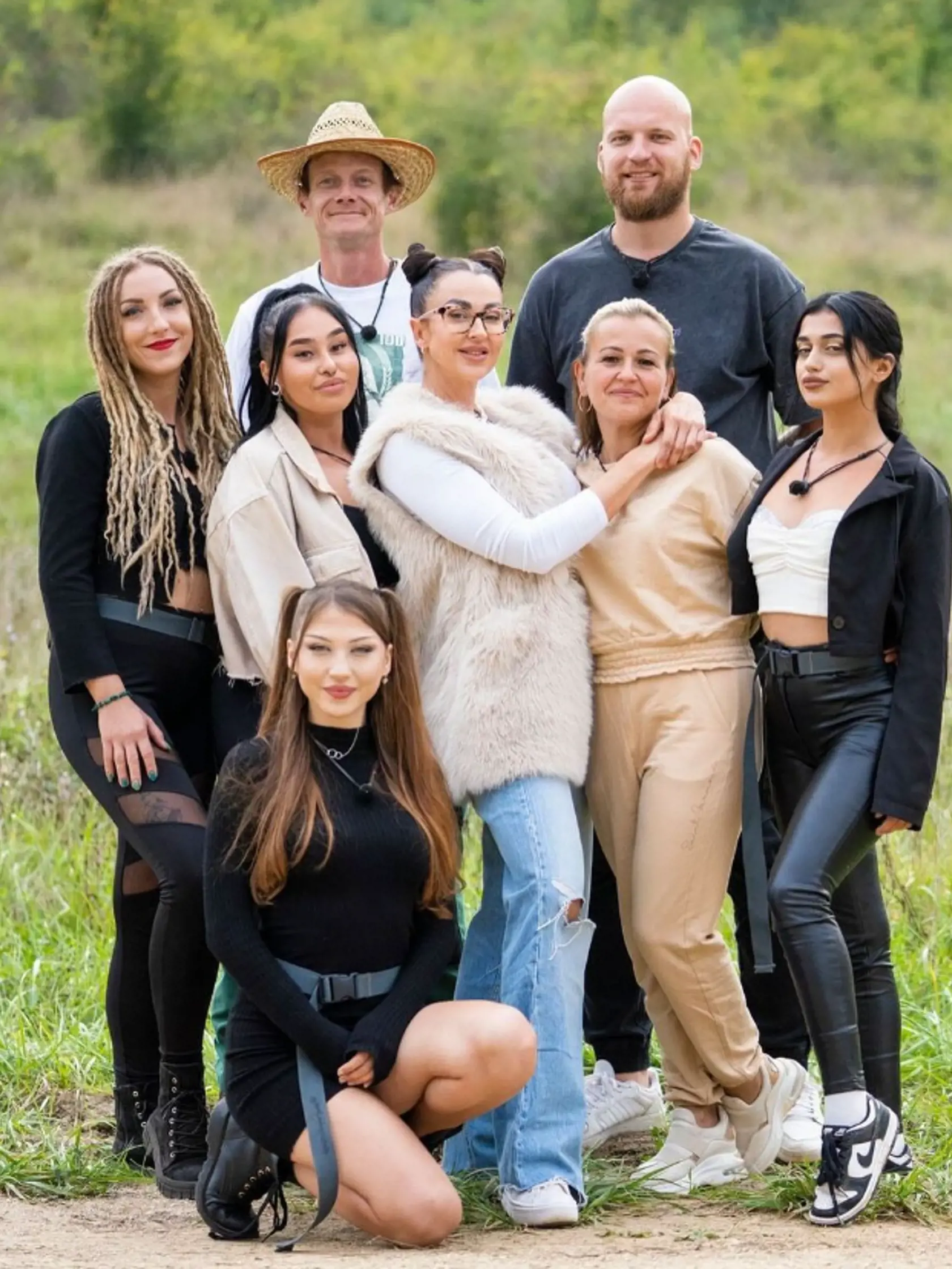 Farmári to dali Adamovi poriadne vyžrať.
