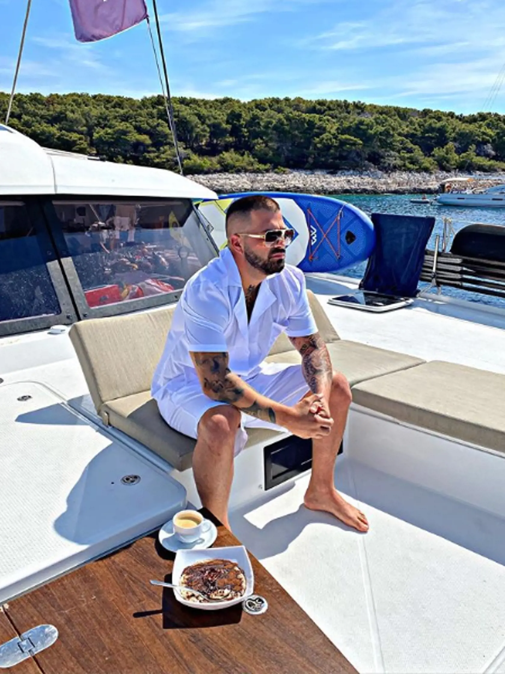 Zábery z ich dovolenky na jachte.