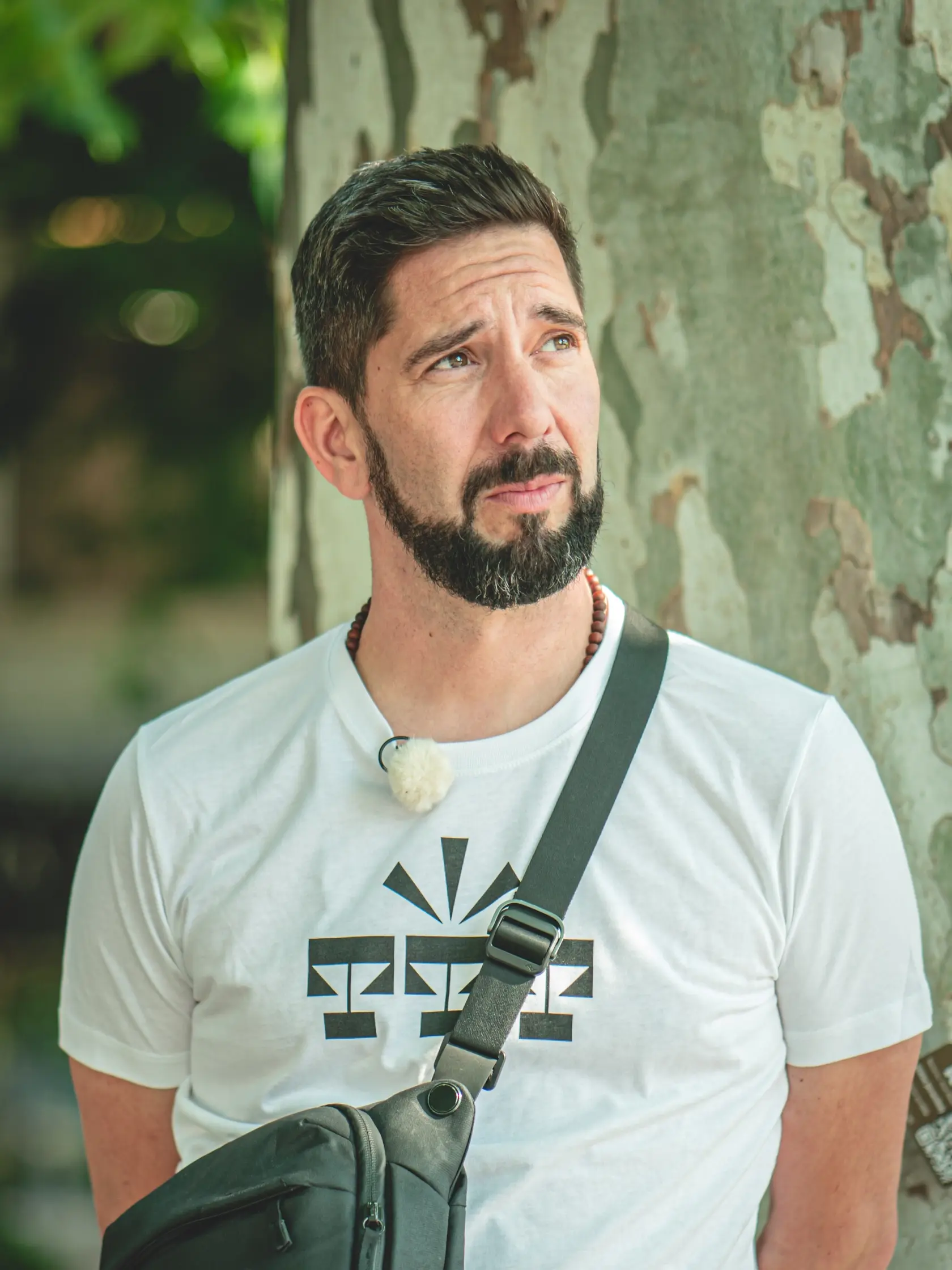 V relácii S úsmevom po Slovensku partička známych tvári spoznáva krásy našej krajiny. 