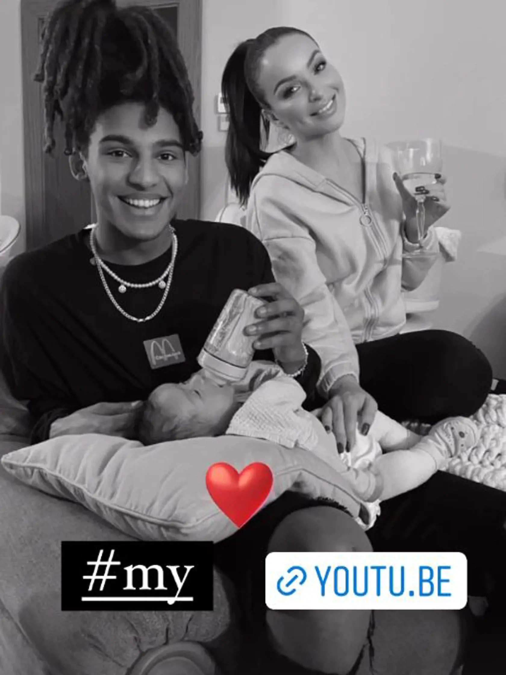 Prvý spoločný záber rodičov malej dcérky Ney. Zverejnila ho Veronika Nízlová v pondelok popoludní.
