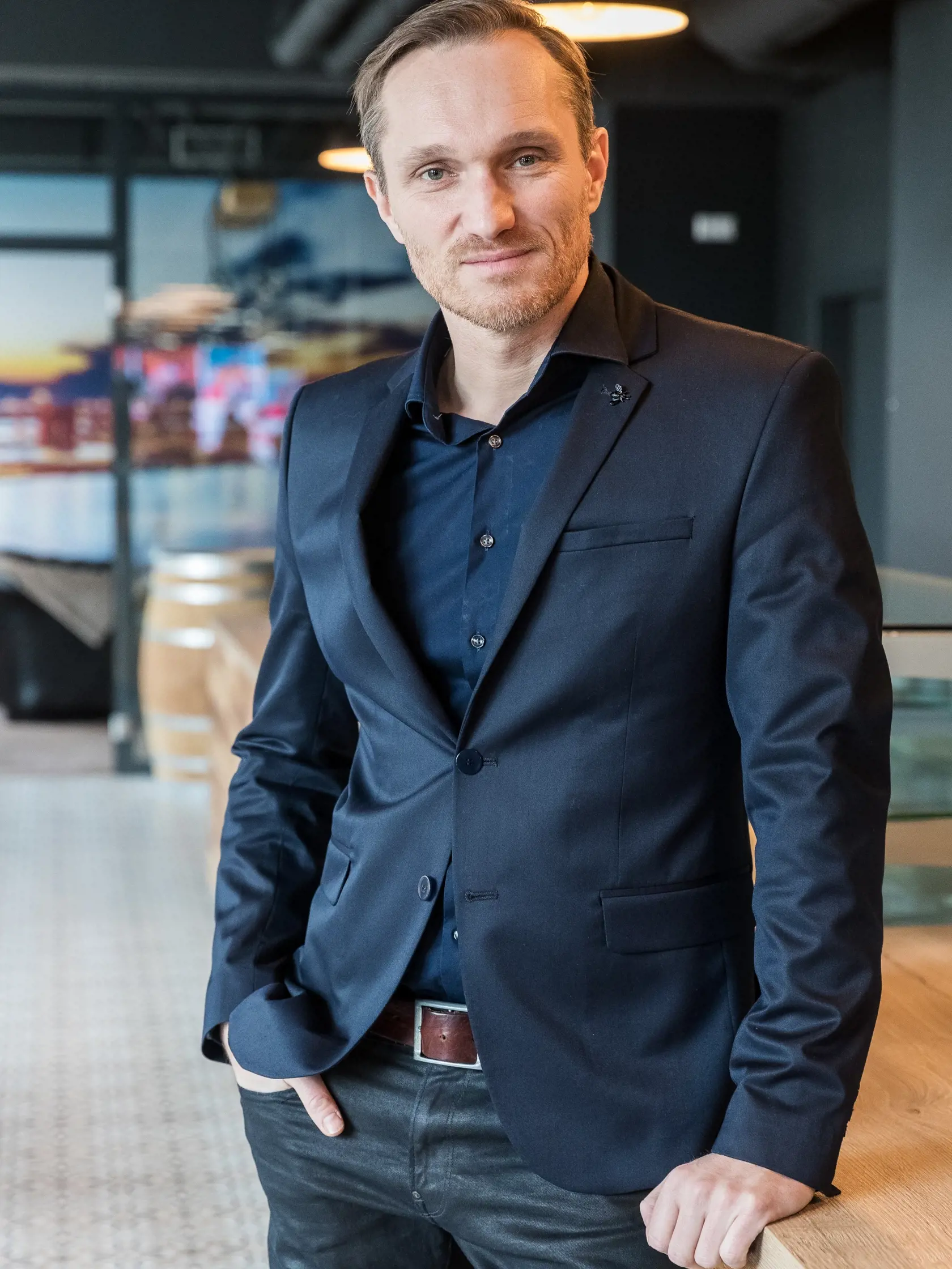 Na snímke Marián Mitaš počas tlačovej konferencie Tv Markíza, na ktorej bol predstavený nový dennný seriál s názvom Oteckovia.