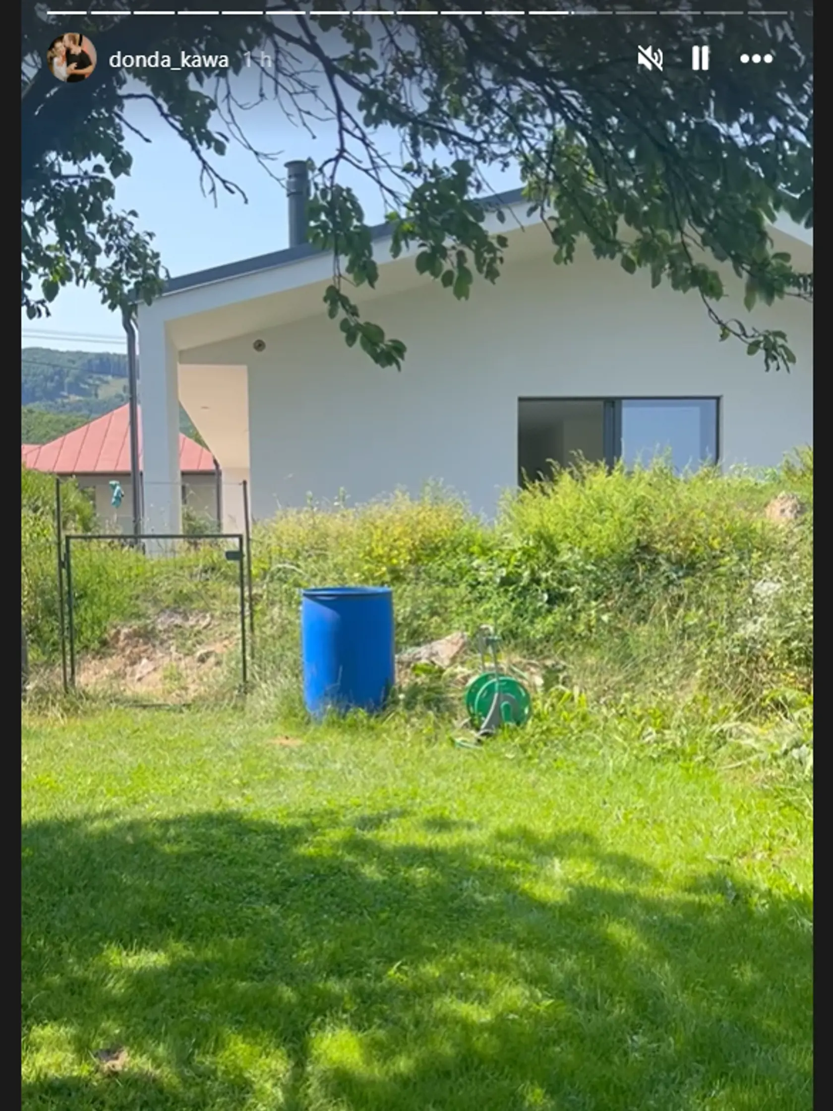 Dominika Kavaschová ukázala nový dom. V apríli ho začali stavať a už stojí!