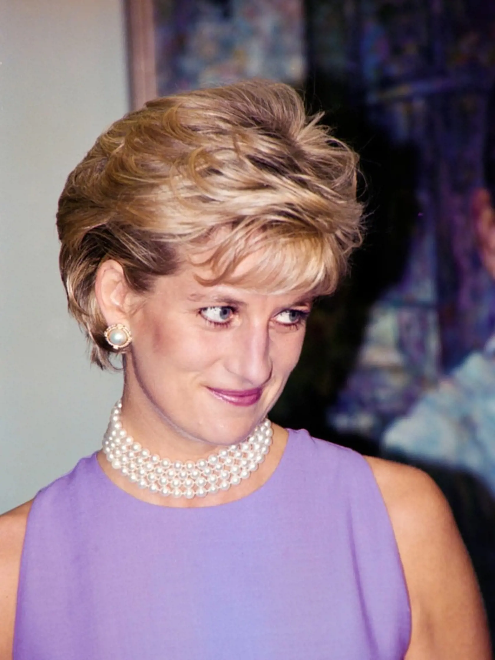 Na verejnosti princezná Diana rozdávala úsmevy, v súkromí trpela.
